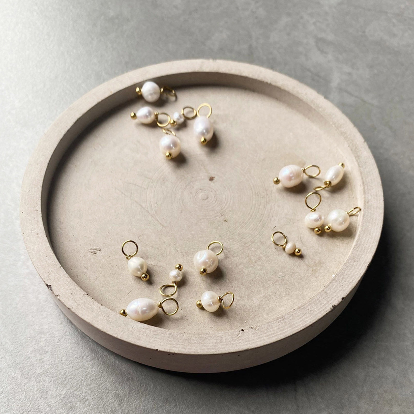 Image de Breloques en 316 Acier Inoxydable Baroque Irrégulier Coquillage Imitation Perle 3mm-5mm , 2 Pcs