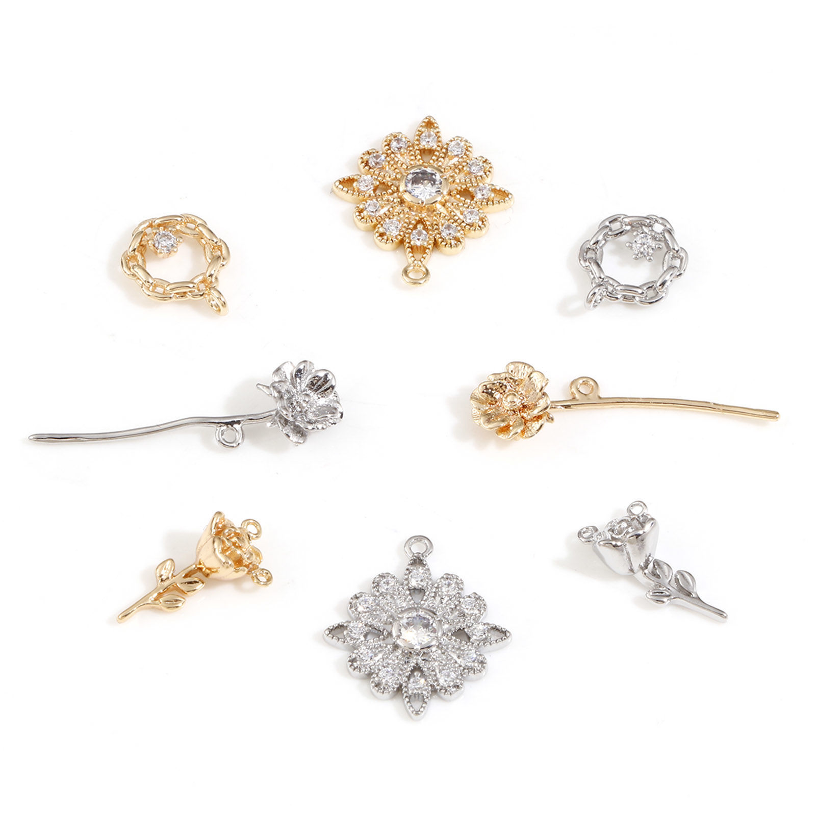 Picture of Brass Charms Real Gold Plated Flower Clear Cubic Zirconia