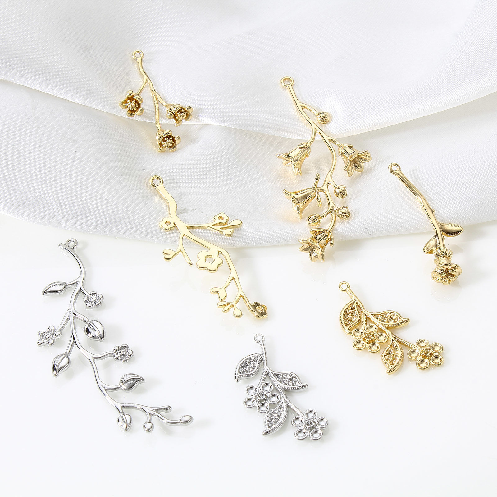 Picture of Brass Pendants Real Gold Plated Flower 3D