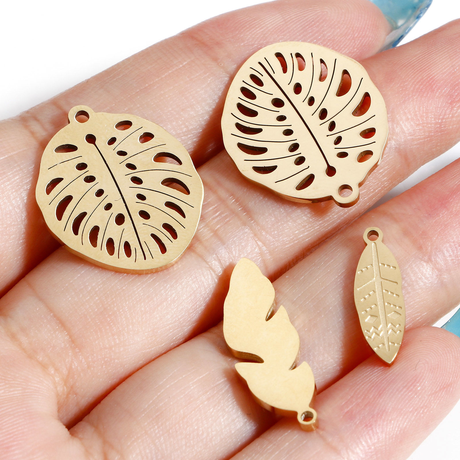 Picture of 316L Stainless Steel Simple Charms 18K Real Gold Plated Leaf