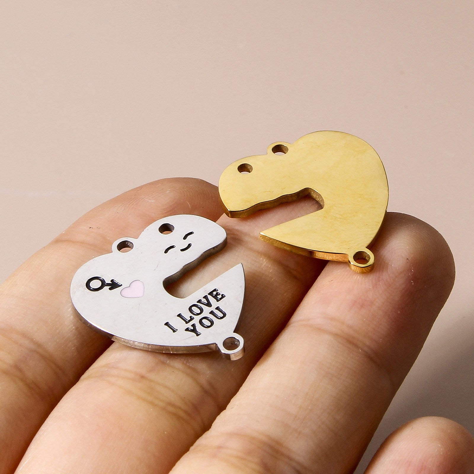 Bild von 1 Stück Vakuumbeschichtung 304 Edelstahl Valentinstag Steckverbinder Charms Anhänger Emaille