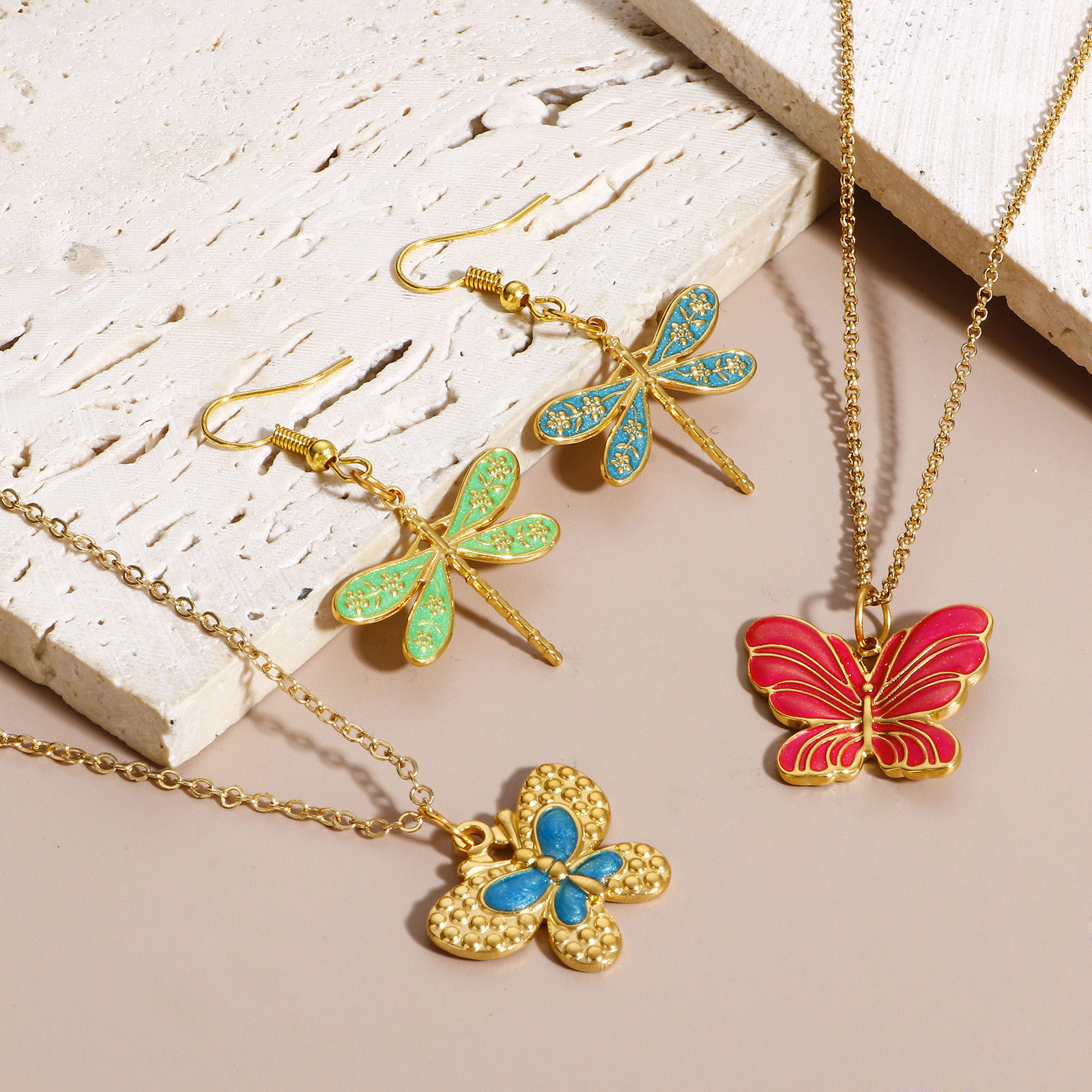 Imagen de 304 Acero Inoxidable Insecto Colgantes Charms Libélula Color Oro de 18K Multicolor Mariposa Esmalte 1 Unidad