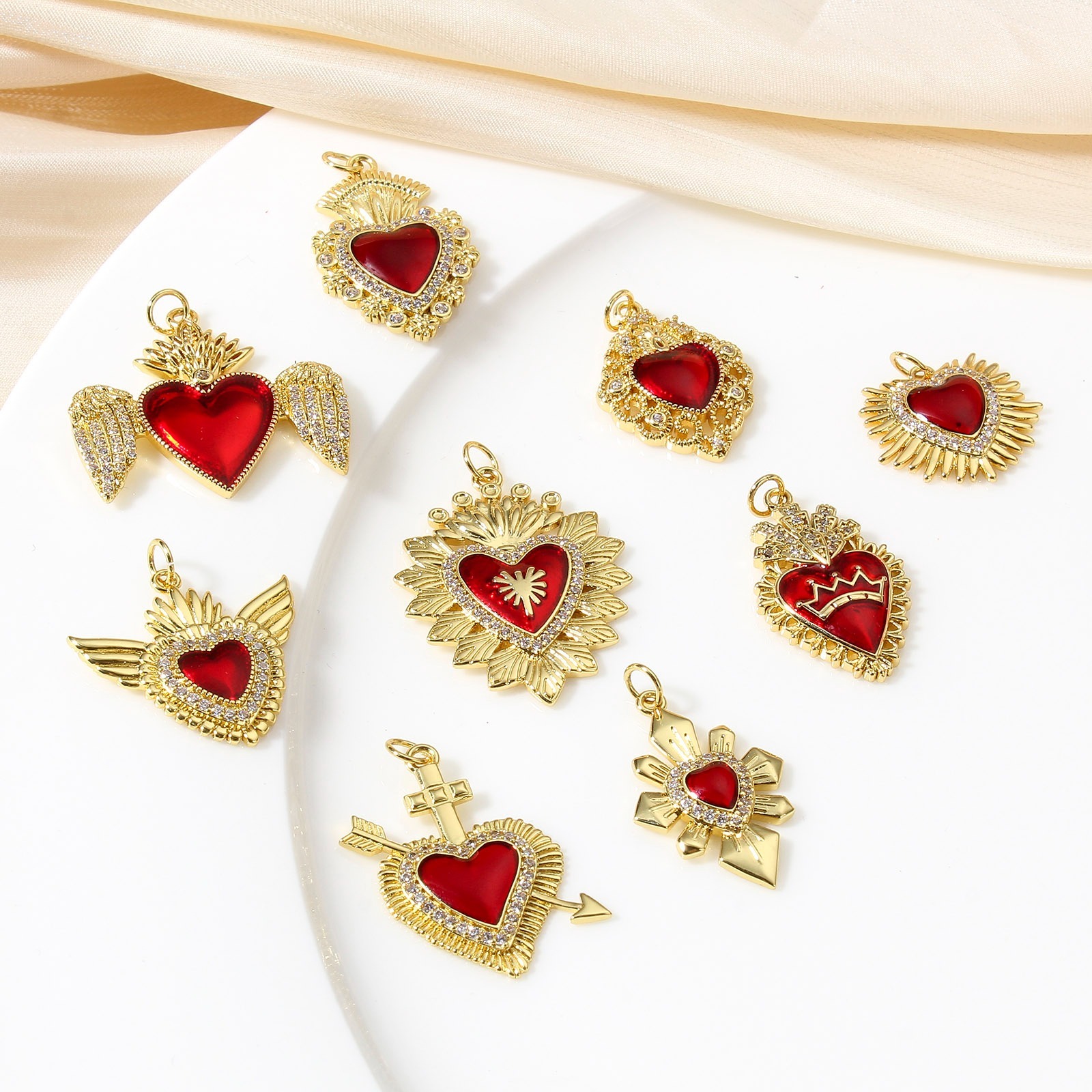 Immagine di 1 Pz Ottone Religione Ciondoli 18K Vero Oro Placcato Rosso Ex Voto Cuore Smalto Trasparente Cubic Zirconiae