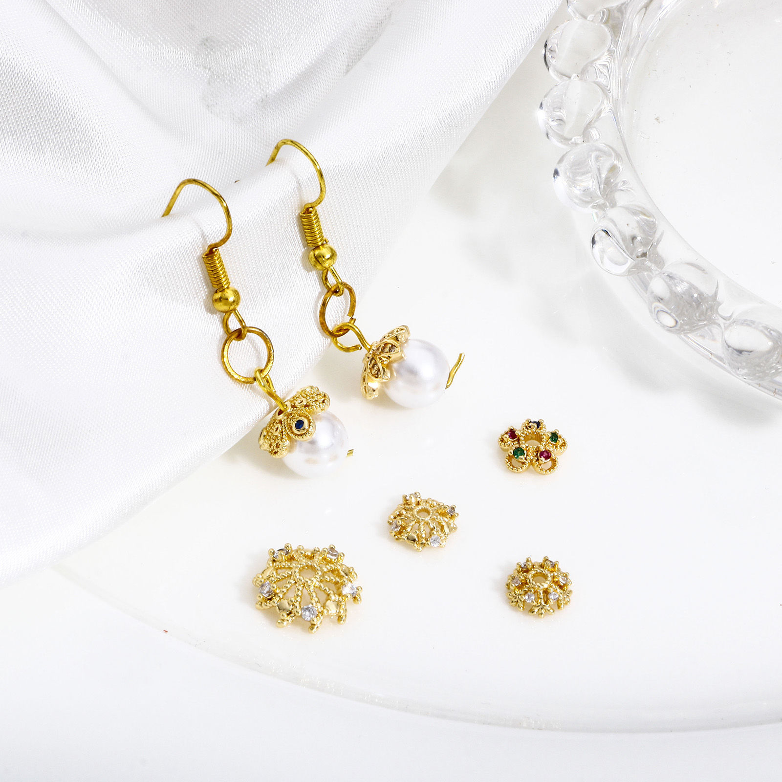 Picture of Brass Beads Caps 18K Real Gold Plated