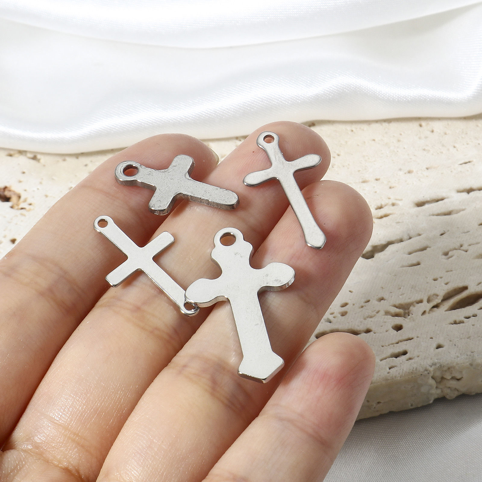 Picture of 304 Stainless Steel Religious Charms Silver Tone Cross