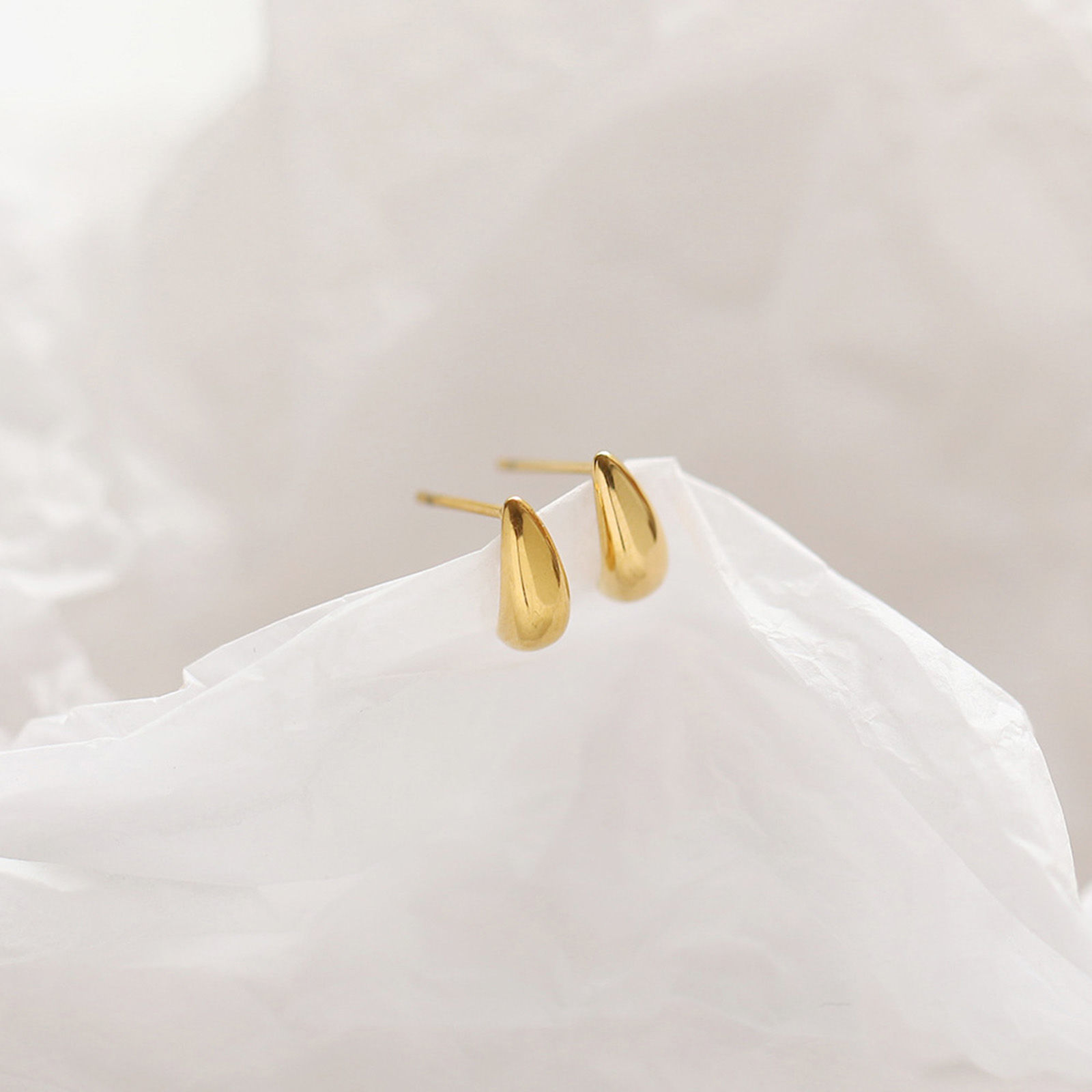 Immagine di 1 Paio Placcatura Sottovuoto Ecologica Minimalista Stile Ins Multicolore 316L Acciaio inossidabile Grano di Riso Goccia Orecchini a Perno Per Donne Regalo per la Maggiore Età