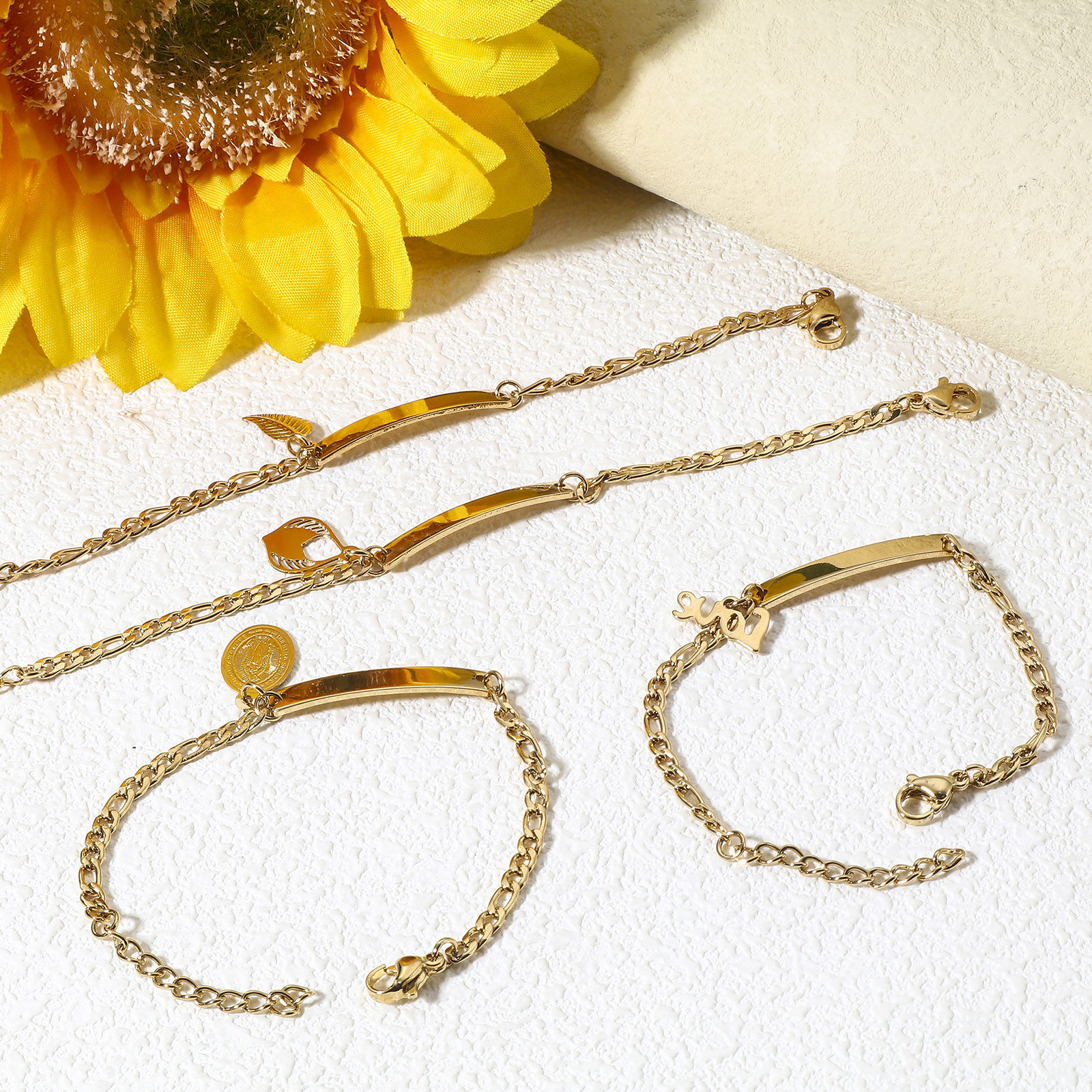 Image de 1 Pièce BraceletsÉtiquettes d'Estampage Vierges en 304 Acier Inoxydable Doré Pour Enfants 13.5cm long