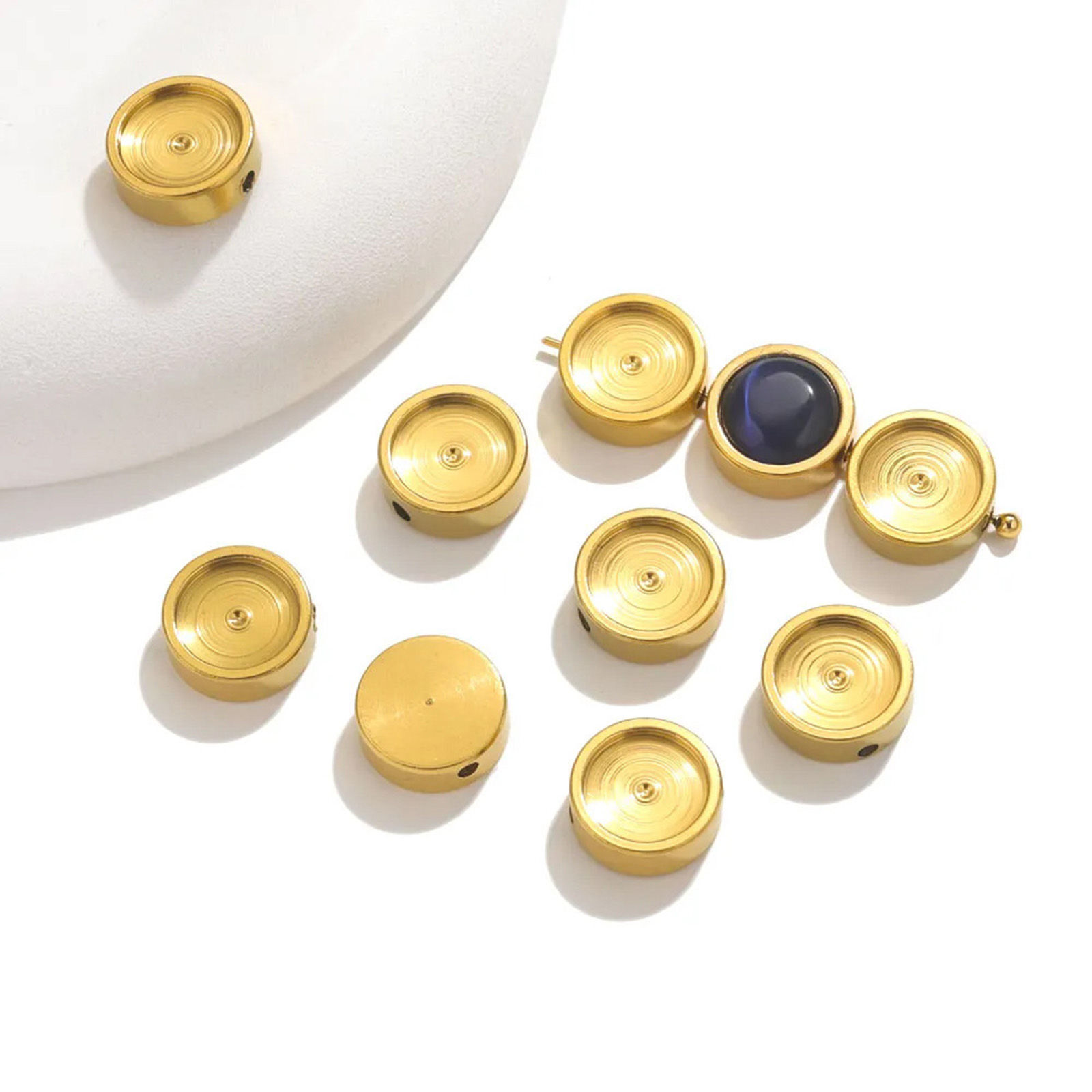Bild von 5 Stück 304 Edelstahl Perlen für die DIY-Schmuckherstellung Flachrund Cabochon Fassung