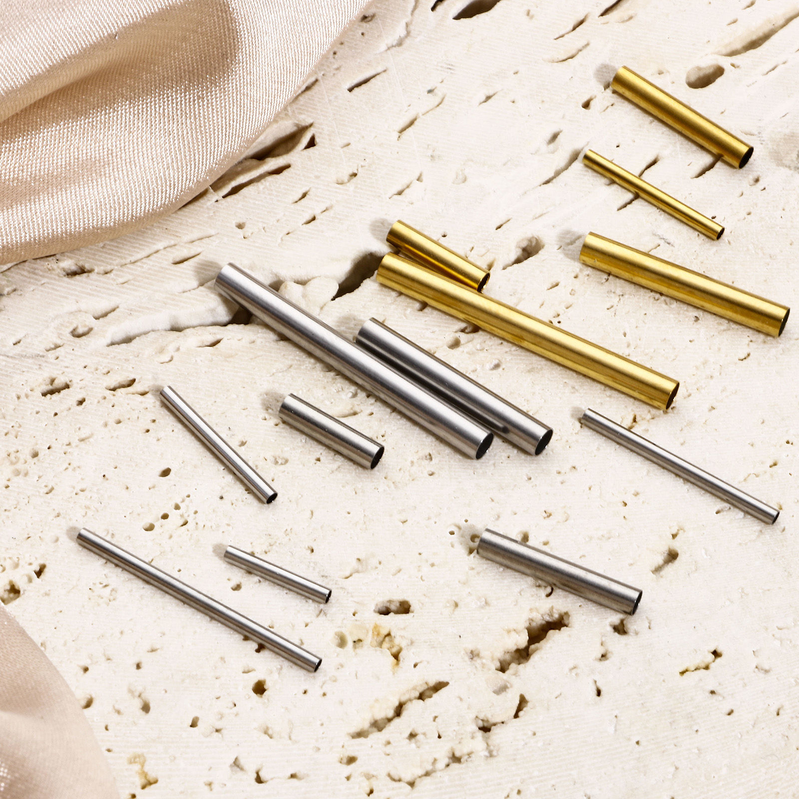 Bild von 5 Stück 304 Edelstahl Perlen für die DIY-Schmuckherstellung Tube