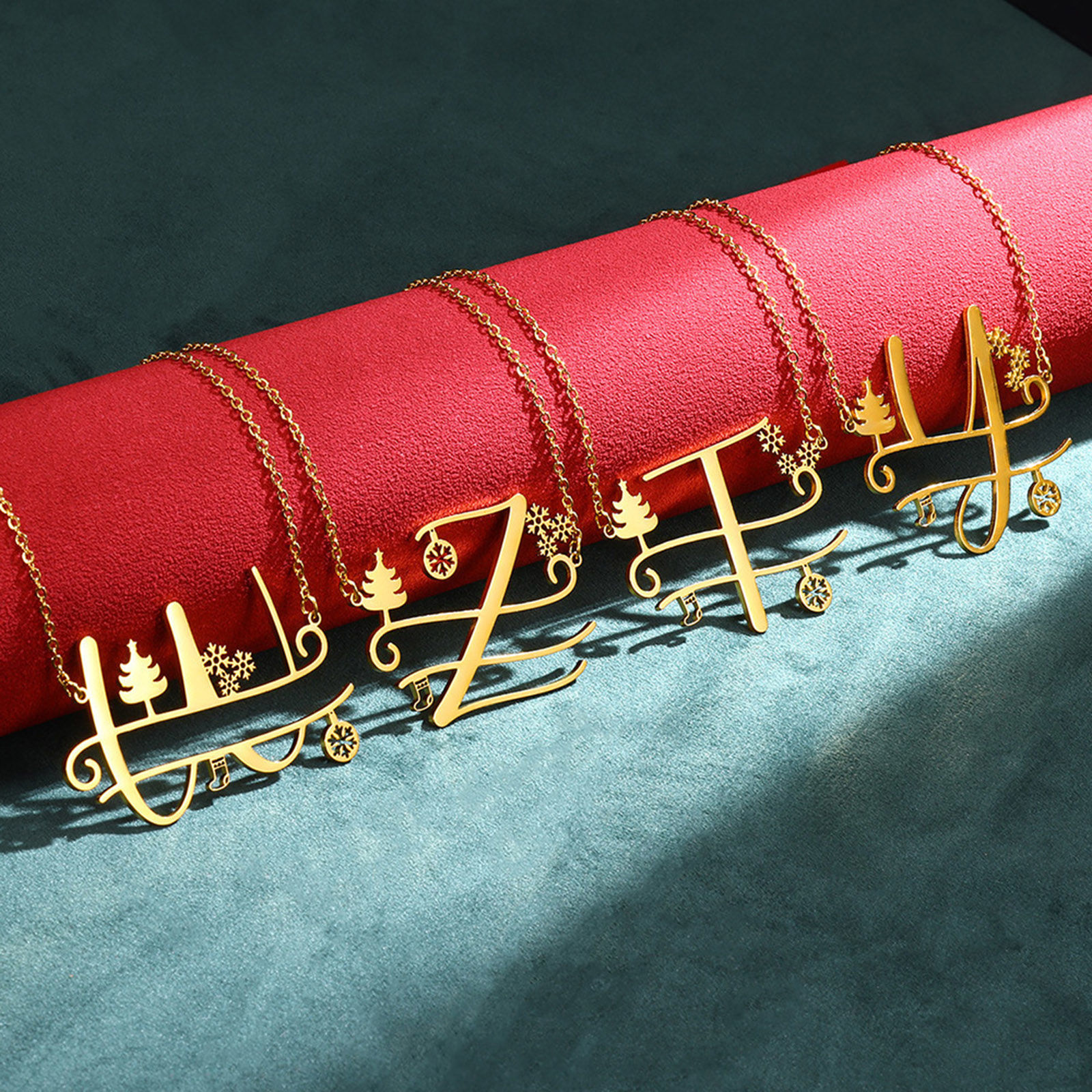 Изображение 1 ШТ 304 Нержавеющая Сталь Позолоченные цепочки Ожерелья Позолоченный Рождественская елка Снежинка ажурная резьба 43.5см Длина