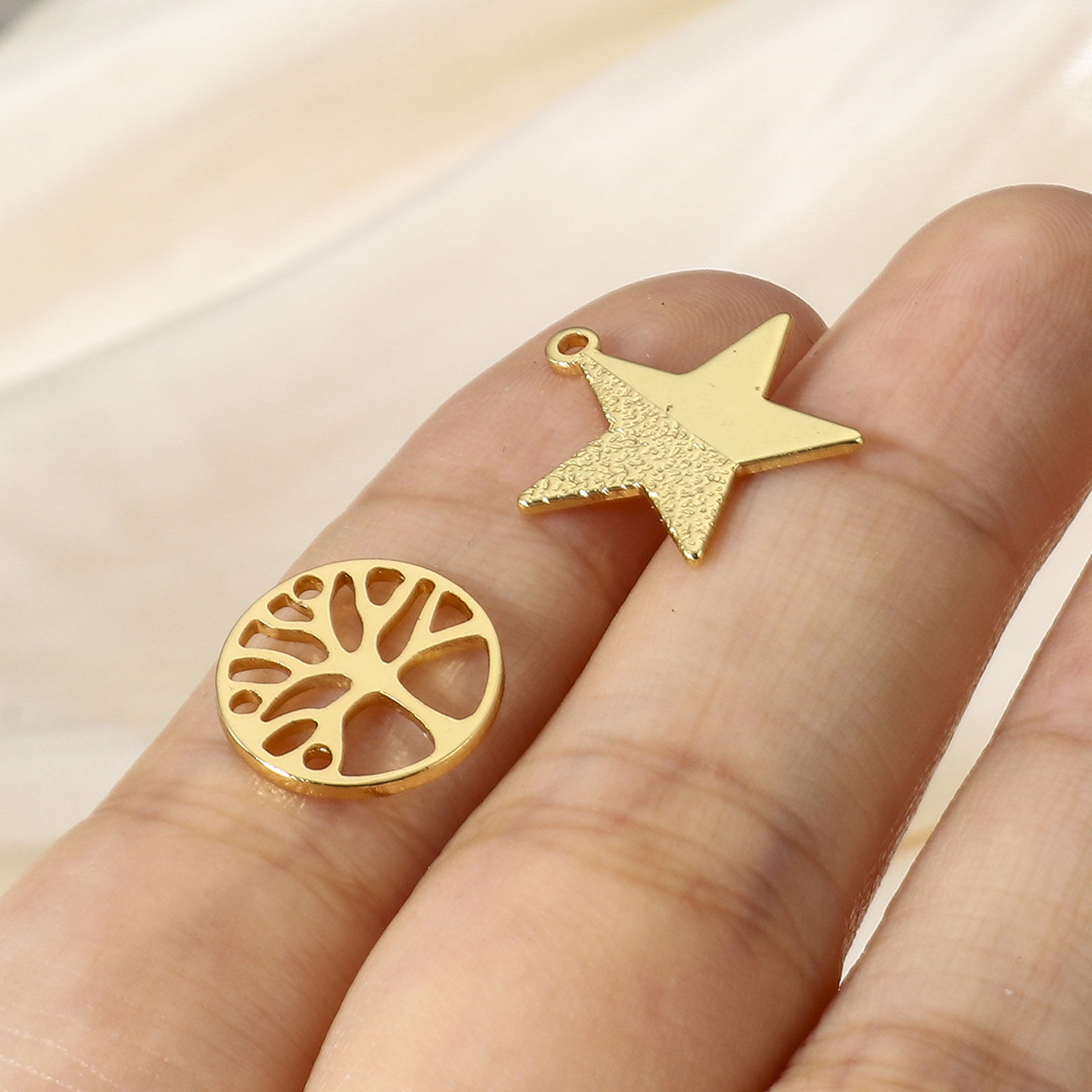 Bild von 1 Stück Messing Charms 18K Echtgold plattiert
