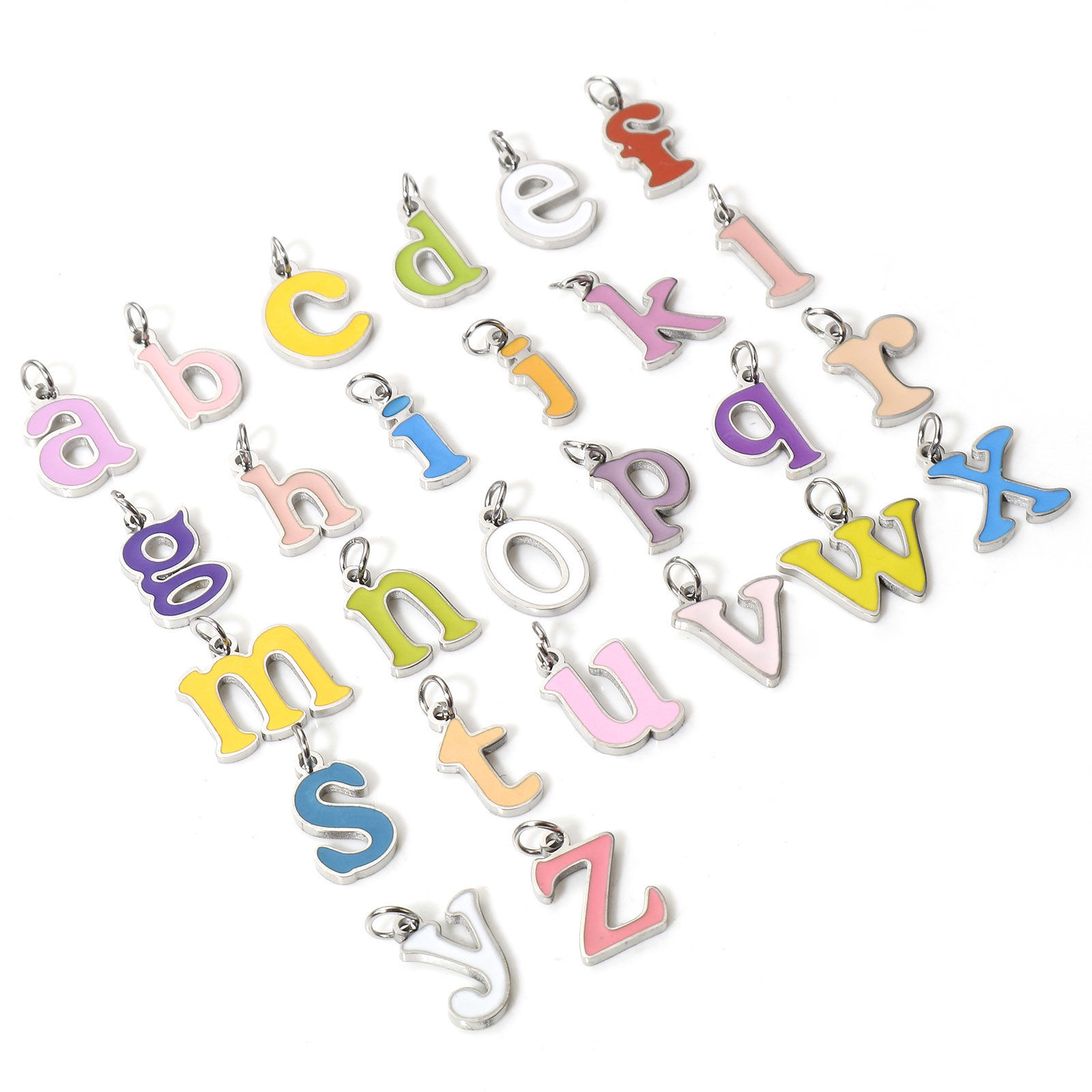 1 個 304ステンレス鋼 チャーム 下部ケースレター シルバートーン 多色 文字「 A-Z」 エナメル の画像