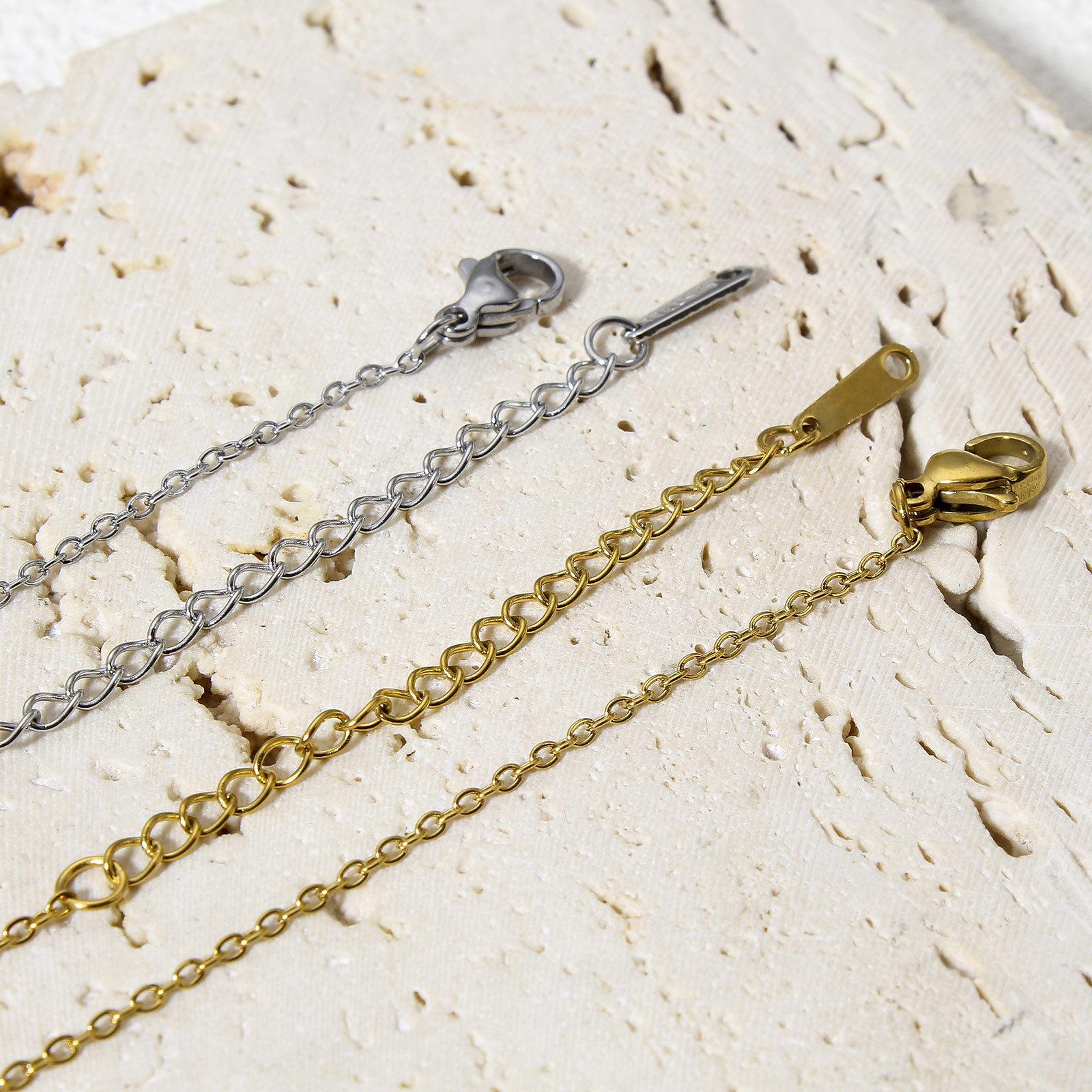 Picture of 304 Stainless Steel Link Cable Chain Empty Stone Holder Cage Necklace For DIY Jewelry Making Swipeable 44cm(17 3/8") long, Chain Size: 1.4mm