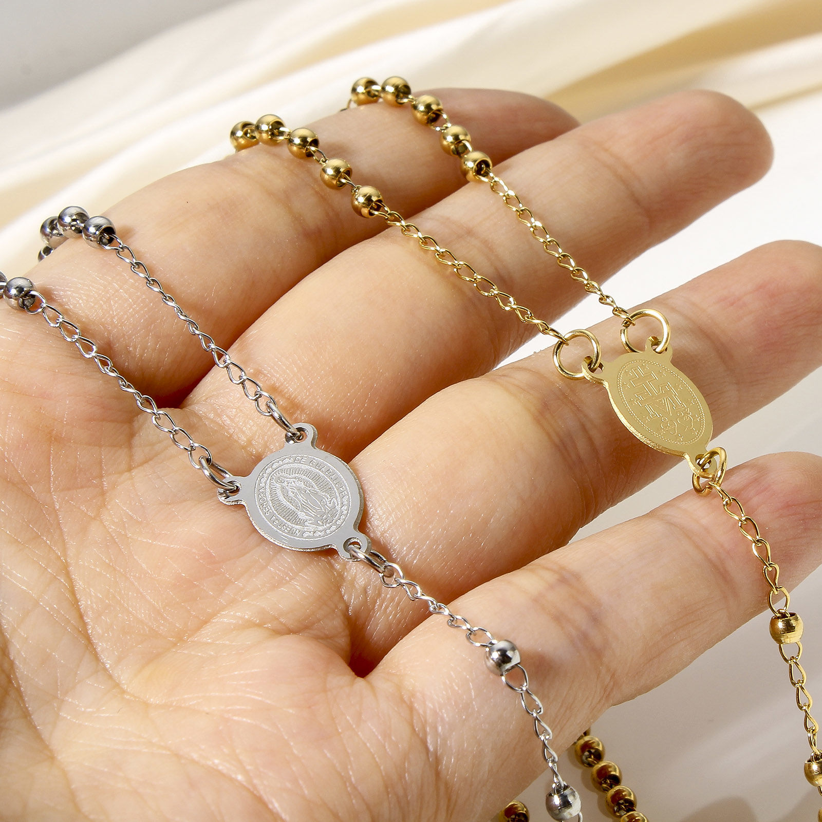 Image de 1 Pièce Collier Chapelet de Perles de Prière Chaîne à Maillons Faite à la Main en 304 Acier Inoxydable Religieux Croix Sainte Vierge Marie 53cm Long