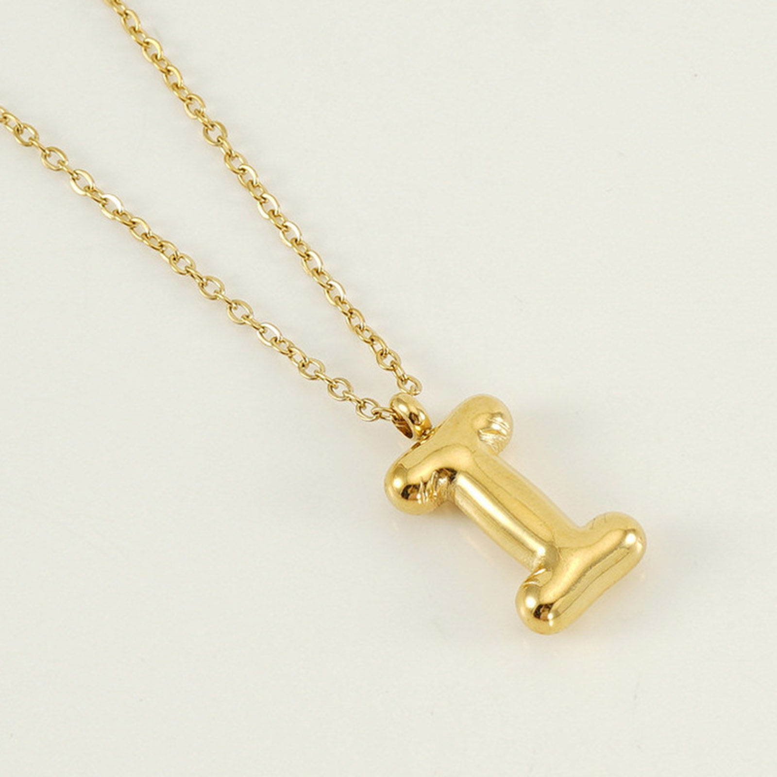 Imagen de 1 Unidad Enchapado al Vacío Ecológico Dulce & Lindo Elegante 18K Oro Real Chapado 304 Acero Inoxidable Cable Cadena Cruz Mayúscula Letra Mensaje " A-Z " Collar con Colgante Para Mujeres Día de la Madre