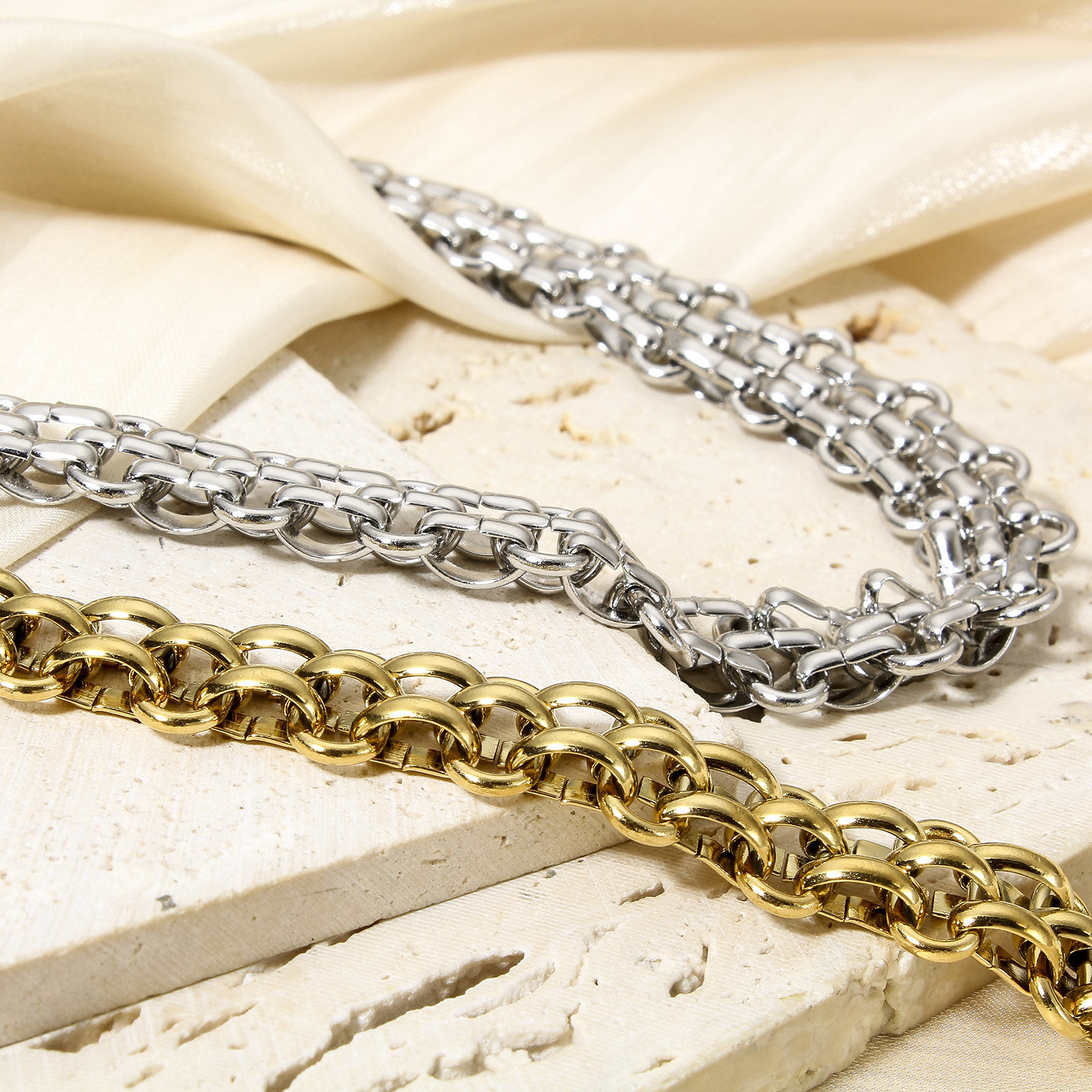 Bild von 1 Strang Umweltfreundliche Vakuumbeschichtung 304 Edelstahl Handgefertigte Gliederkette Halskette Mit Karabiner Verschluss und Verlängerungskette Extender 40cm lang