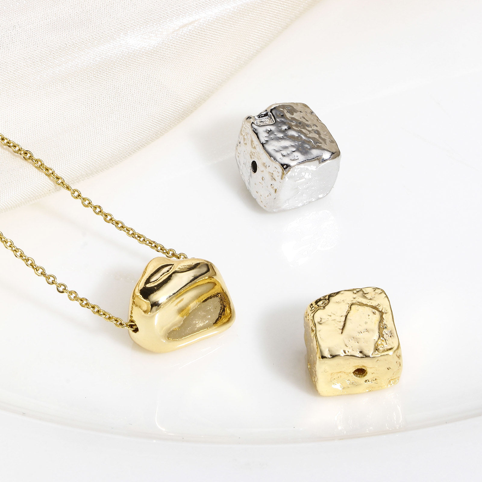 Imagen de 2 Unidades Latón Geométrico Cuentas para la Fabricación de Joyas con Dijes de Bricolaje Oro Real Chapado Irregular Piedra