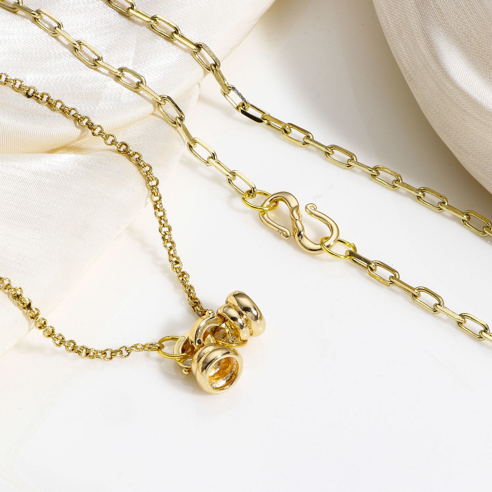 Picture of Brass Clasp Braided Rose Flower Real Gold Plated