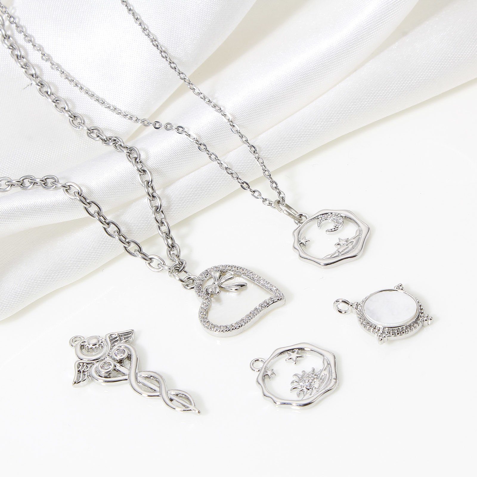 Picture of Brass Charms Real Platinum Plated