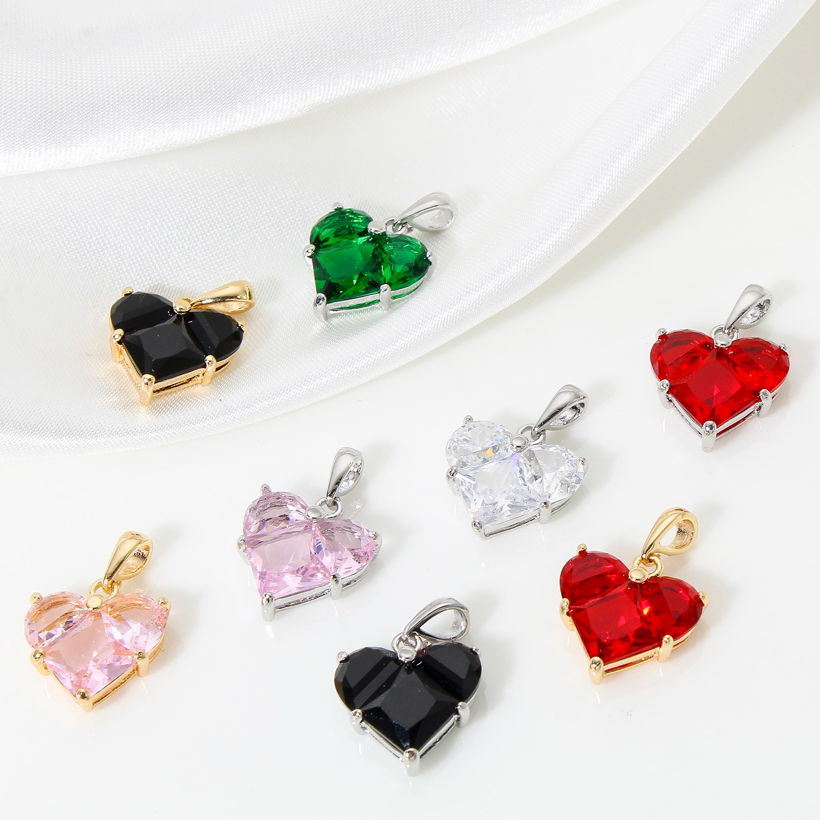 Picture of Brass Valentine's Day Charm Pendant 18K Real Gold Plated Heart Multicolour Cubic Zirconia 20mm x 14mm
