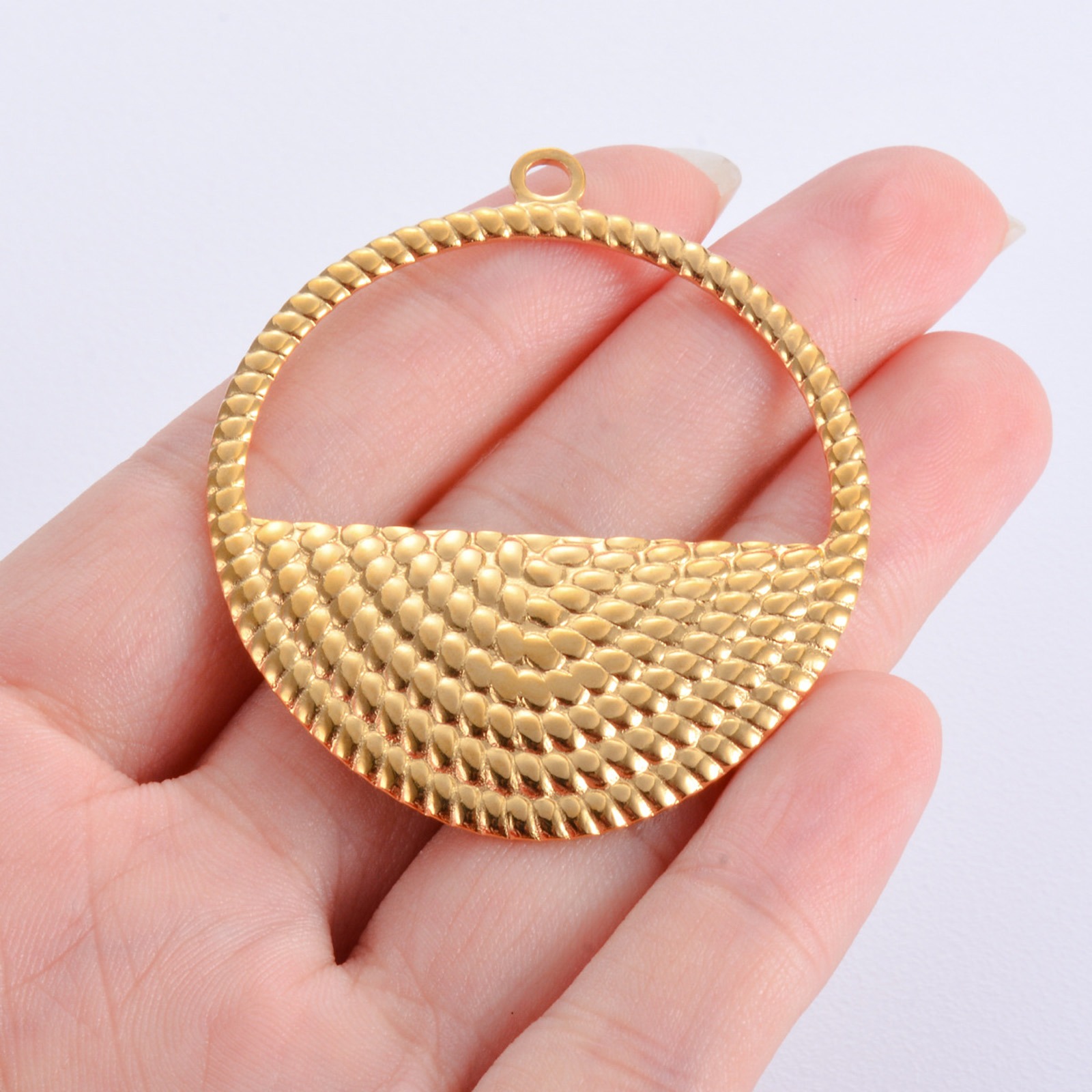 Изображение 1 ШТ 304 Нержавеющая Сталь Геометрический Подвески Прямоугольник Позолоченный Завиток