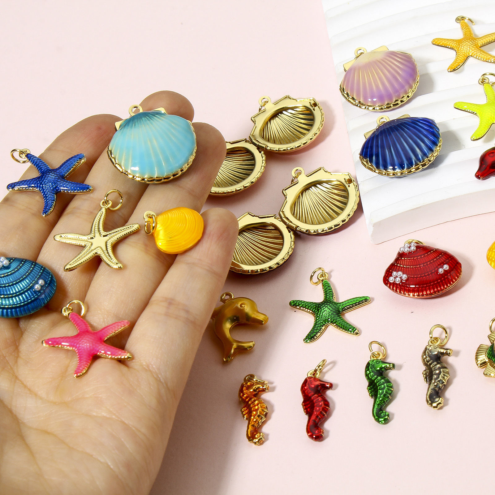 Image de 1 Pièce Breloques Bijoux d'Océan en Laiton Plaqué Or Véritable 18K Multicolore Émail