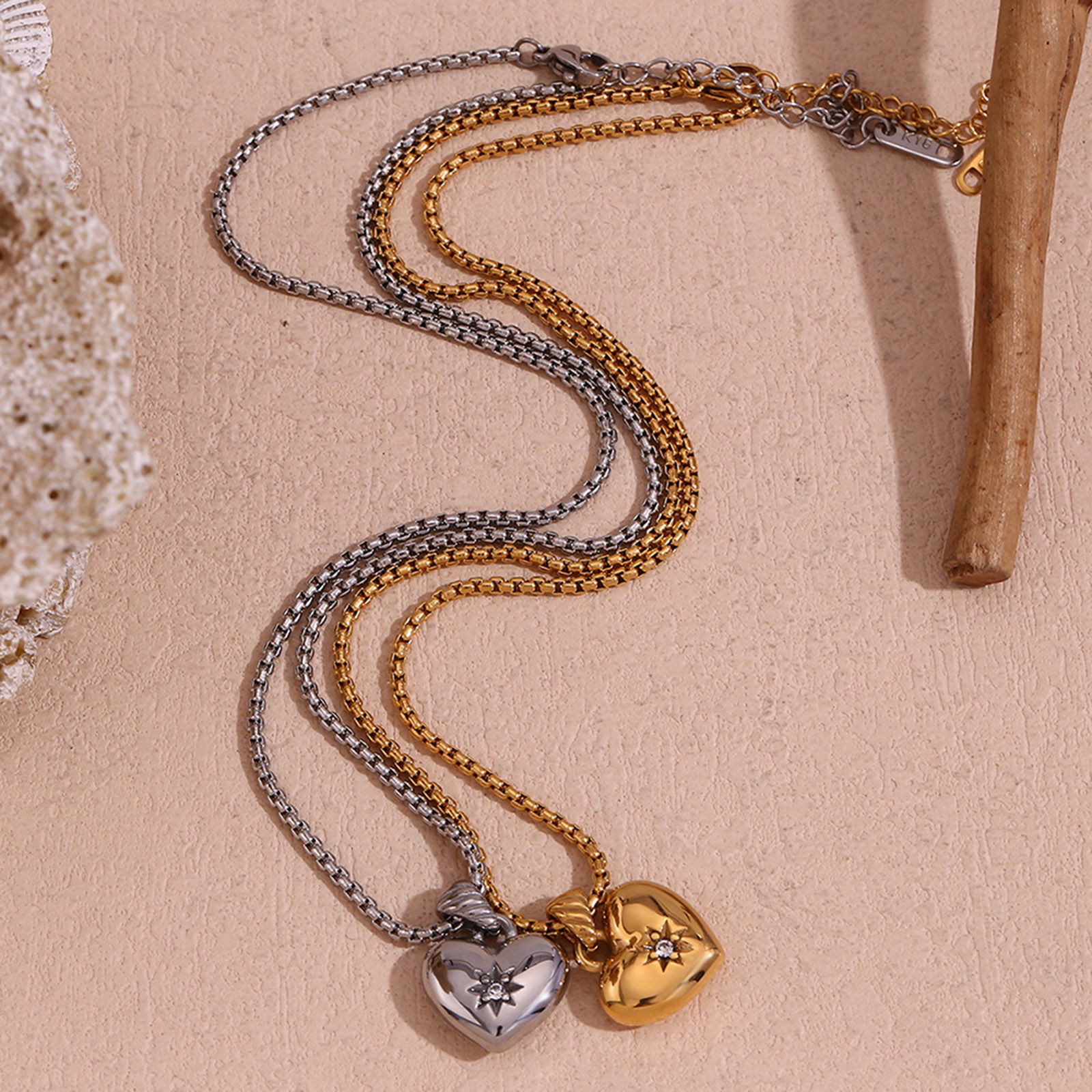 Imagen de 1 Unidad Enchapado al Vacío Ecológico Retro día de San Valentín Oro Real Chapado 316 Acero Inoxidable Link Curb Chain Corazón Estrella Collar con Colgante Para Mujeres Día de San Valentín