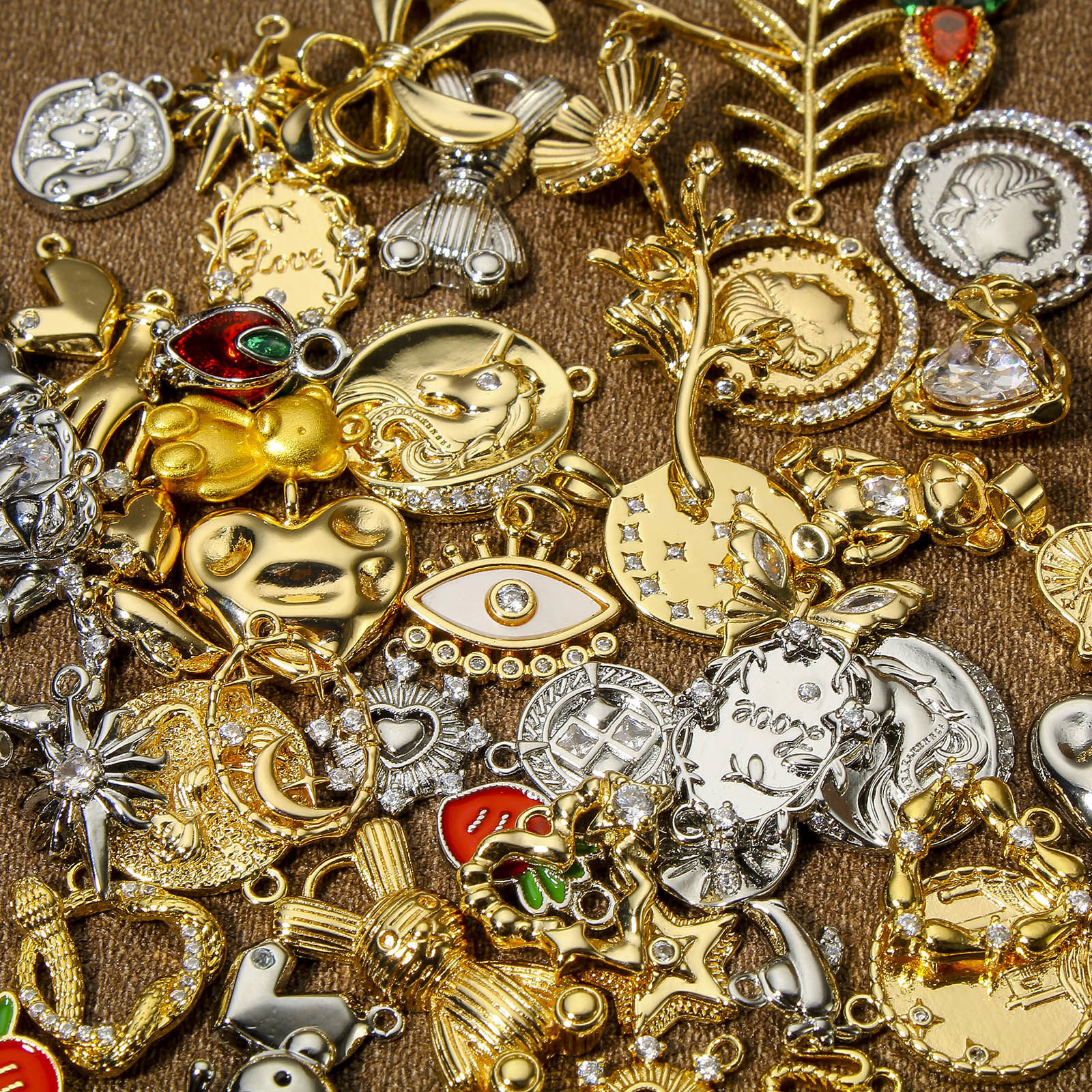 Picture of Eco-friendly Brass Valentine's Day Charms Real Gold Plated Heart Clear Cubic Zirconia