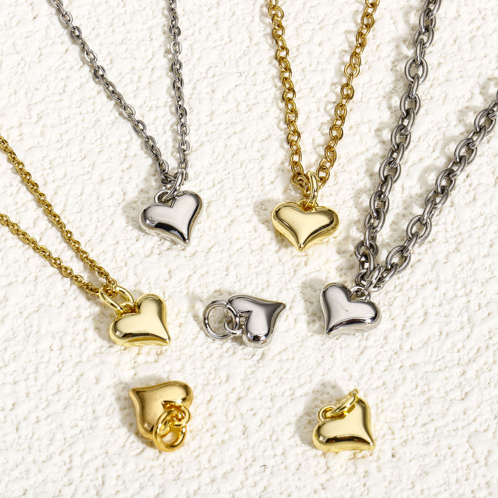 Bild von 2 Stück Umweltfreundlich Messing Valentinstag Charms Echtgold plattiert Herz 3D 12mm x 8mm