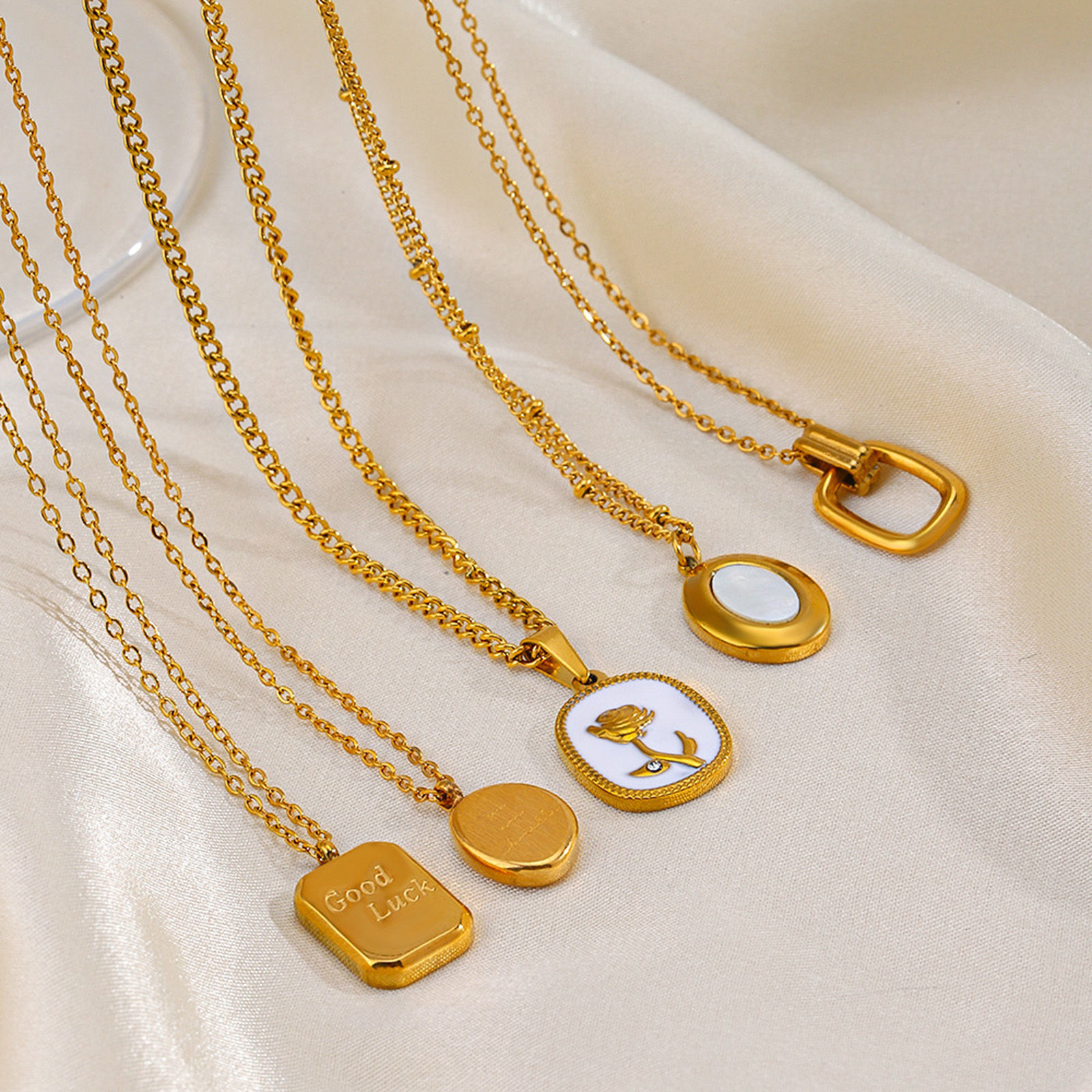 Picture of Eco-friendly Vacuum Plating Simple & Casual Stylish 18K Gold Plated 304 Stainless Steel Rolo Chain Rectangle Message " GOOD LUCK " Pendant Necklace For Women
