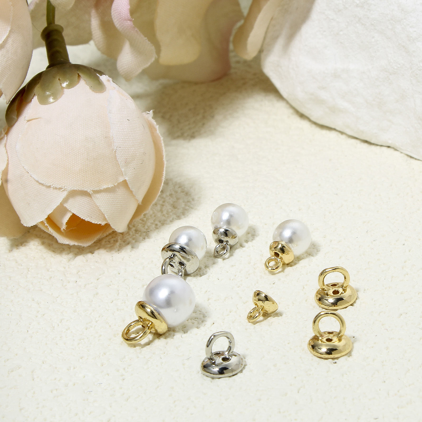 Picture of Eco-friendly Brass Bead Tip End Caps With Hole For Threading Necklace Bracelet Jewelry Making Round Real Gold Plated