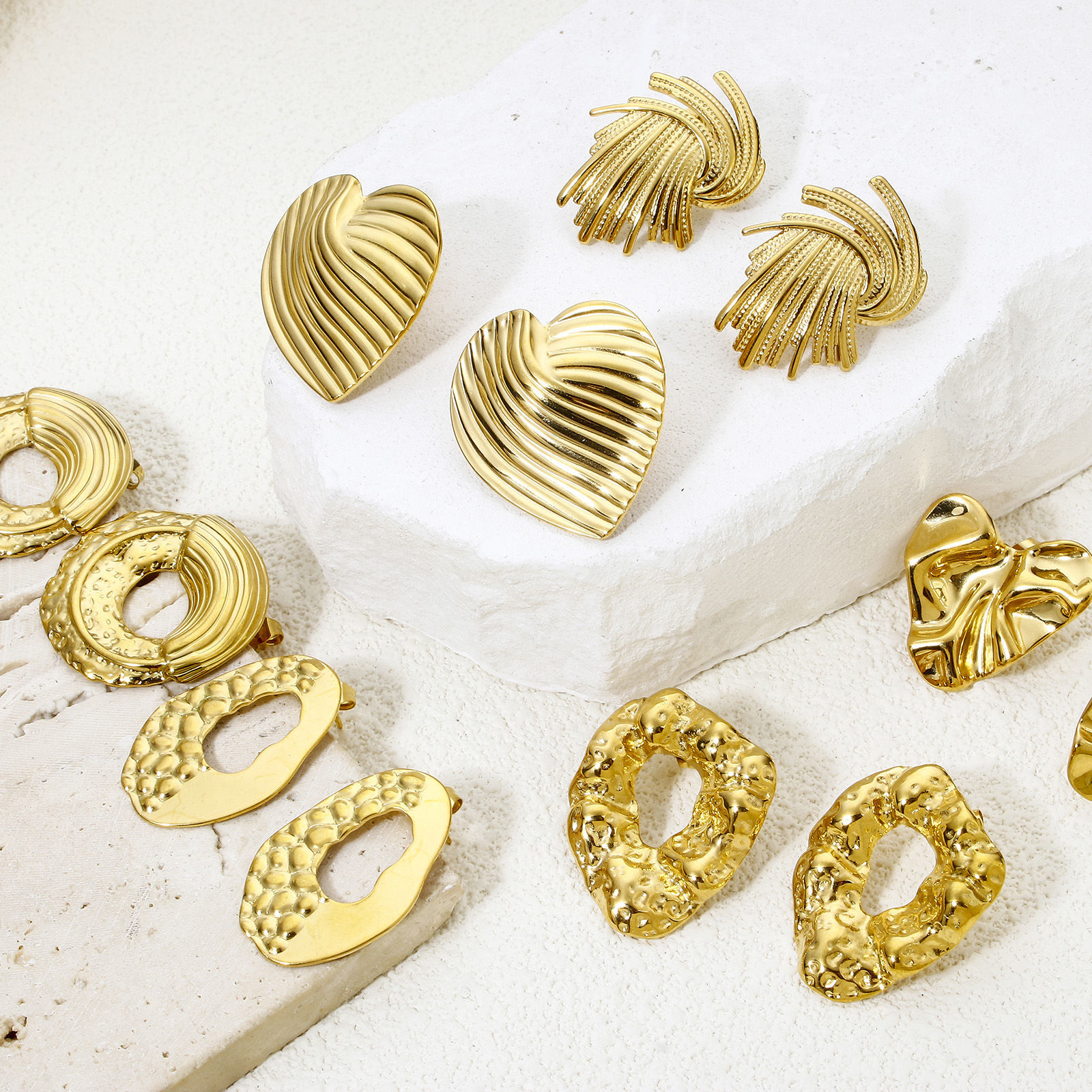 Bild von 1 Paar Vakuumbeschichtung Ins Stil Geometrisch Vergoldet 304 Edelstahl Unregelmäßig Oval Ohrring Ohrstecker Für Frauen Party