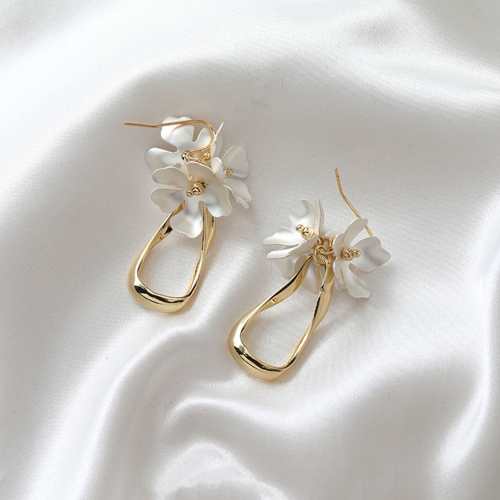 Bild von 5 Stück Umweltfreundlich Messing Perlkappen Blumen 14K Echtgold plattiert Hohl