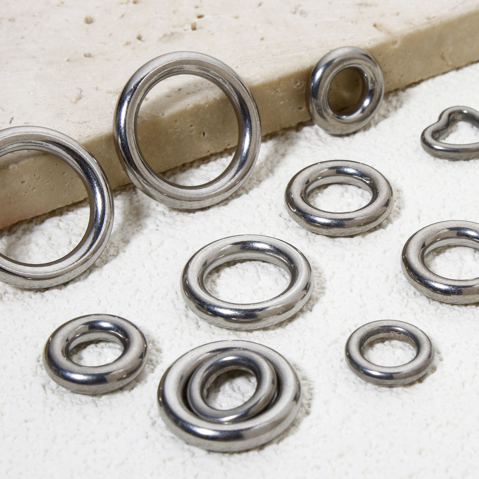 Picture of 304 Stainless Steel Closed Soldered Jump Rings Findings Circle Ring Silver Tone