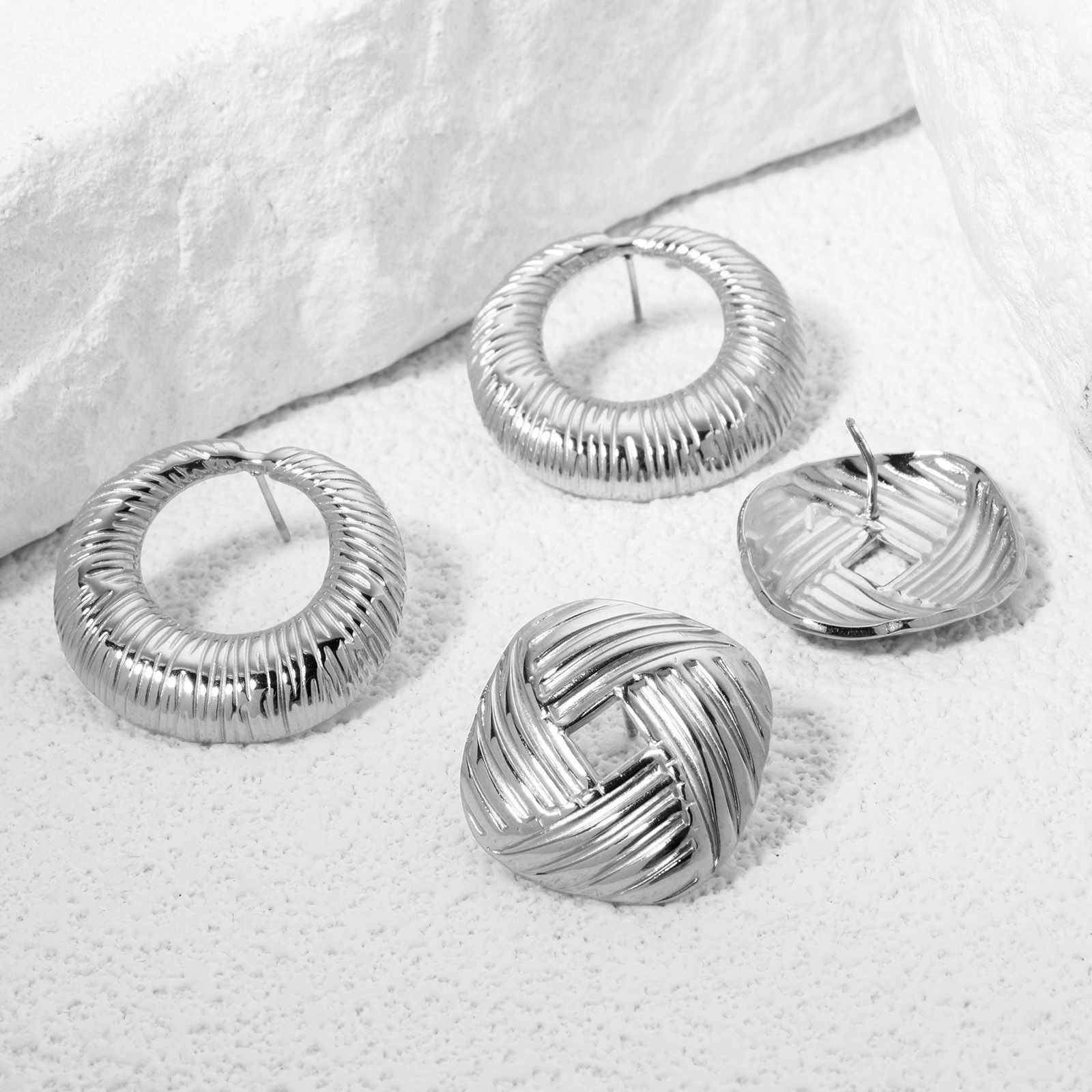 Picture of 1 Pair 304 Stainless Steel Ear Post Stud Earrings Silver Tone Geometric With Stoppers