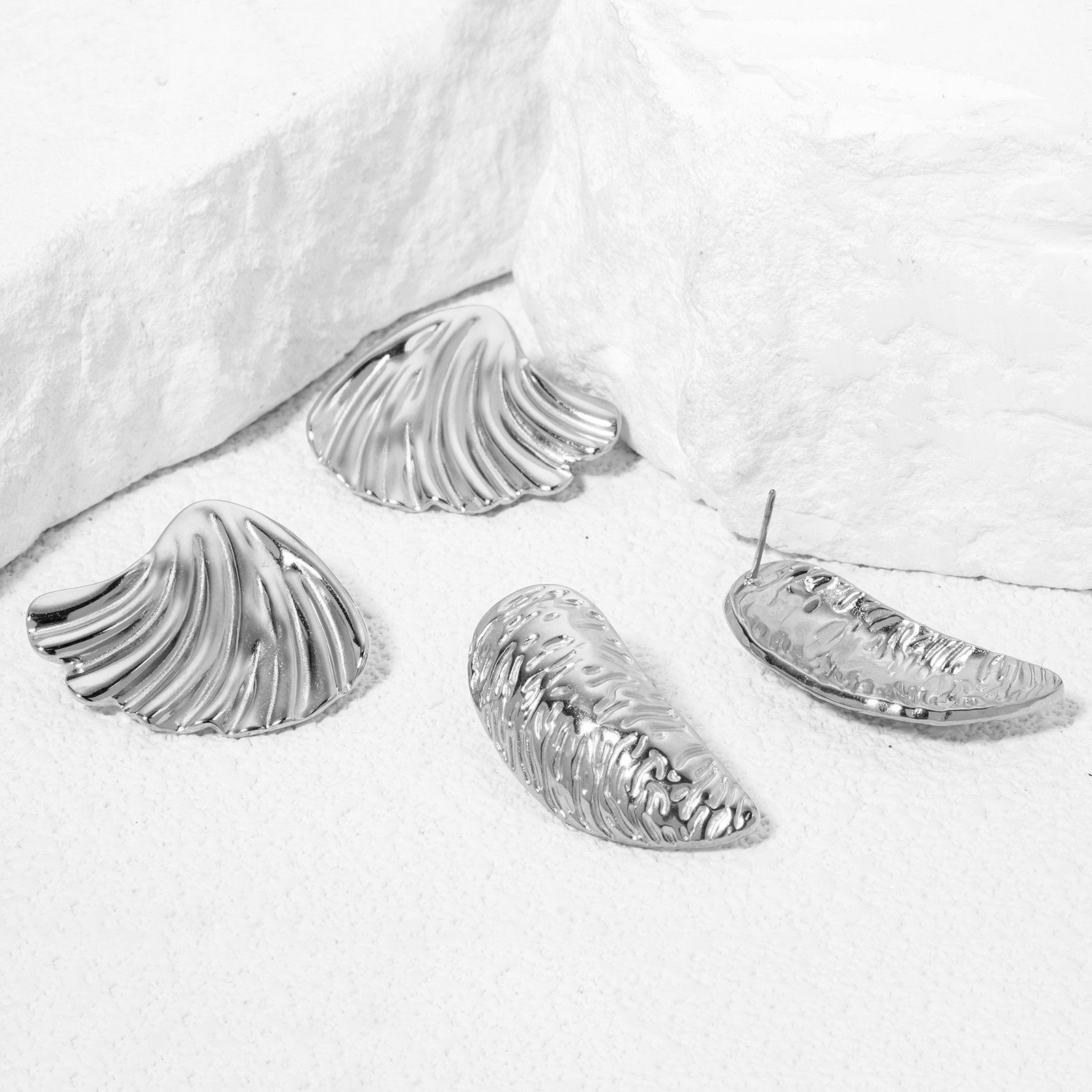 1 ペア 304ステンレス鋼 イヤリング シルバートーン 幾何学 イヤリング用カバー付き の画像