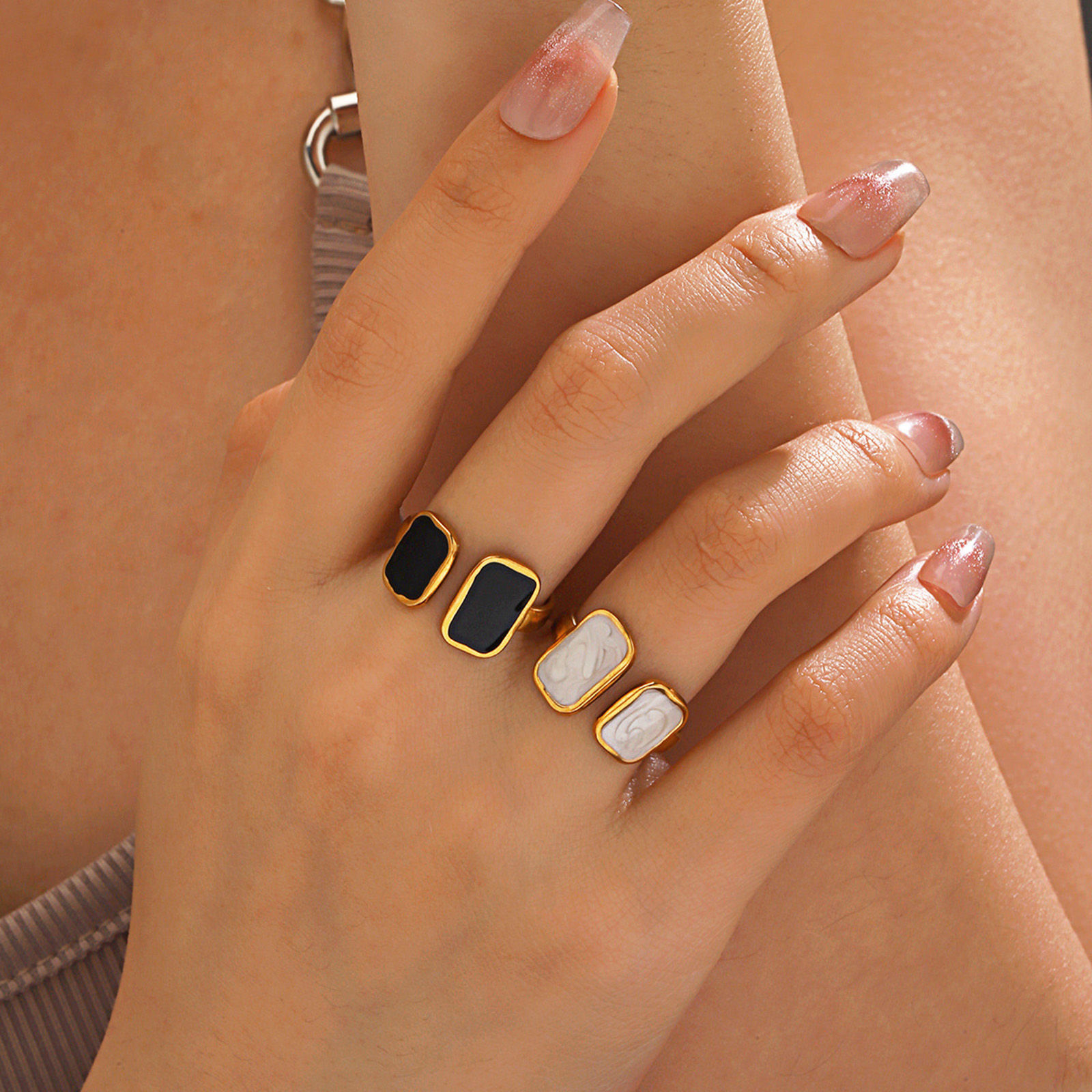 Bild von 1 Stück Vakuumbeschichtung Stilvoll Ins Stil 18K Gold Plattiert Bunt 304 Edelstahl Offen Rechteck Emaille Ring Für Frauen Party