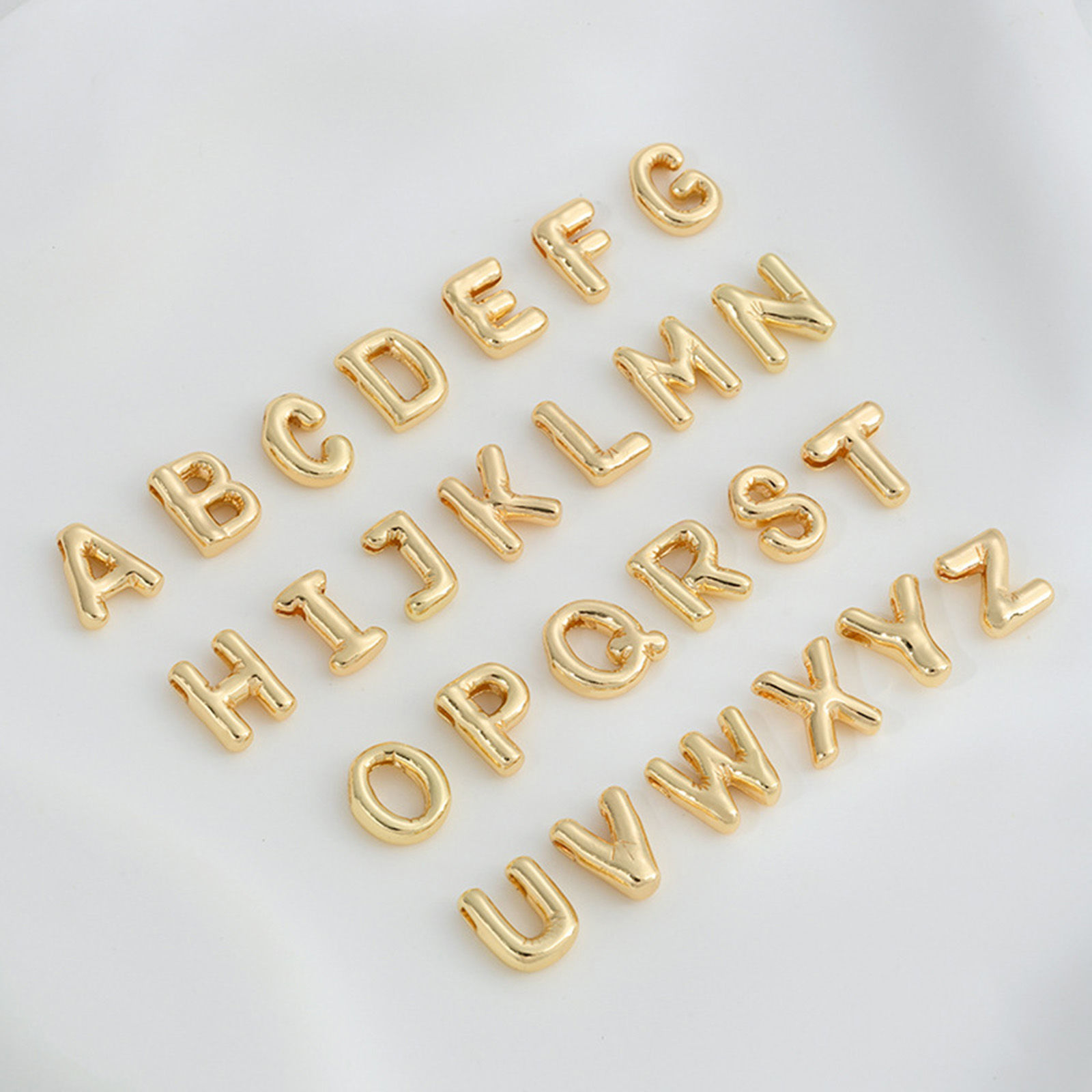 Bild von 1 Stück Umweltfreundlich Messing Charms 14K Echtgold plattiert Großbuchstaben