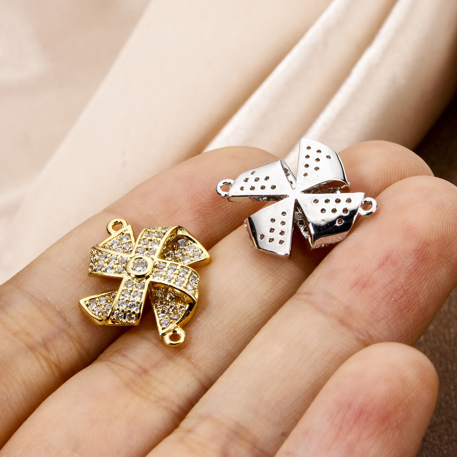 Picture of Eco-friendly Brass Micro Pave Connectors Charms Pendants Windmill Real Gold Plated 3D Clear Cubic Zirconia 20mm x 16mm