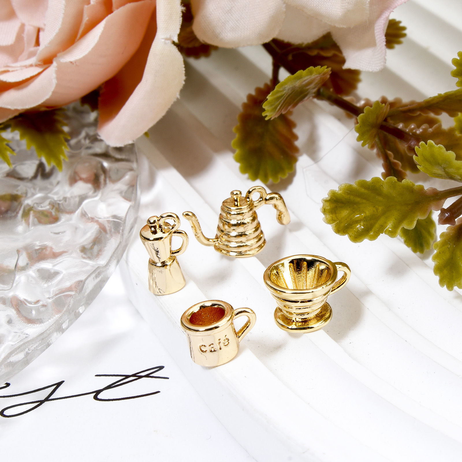 Picture of Brass Charms 18K Gold Plated Tableware 3D