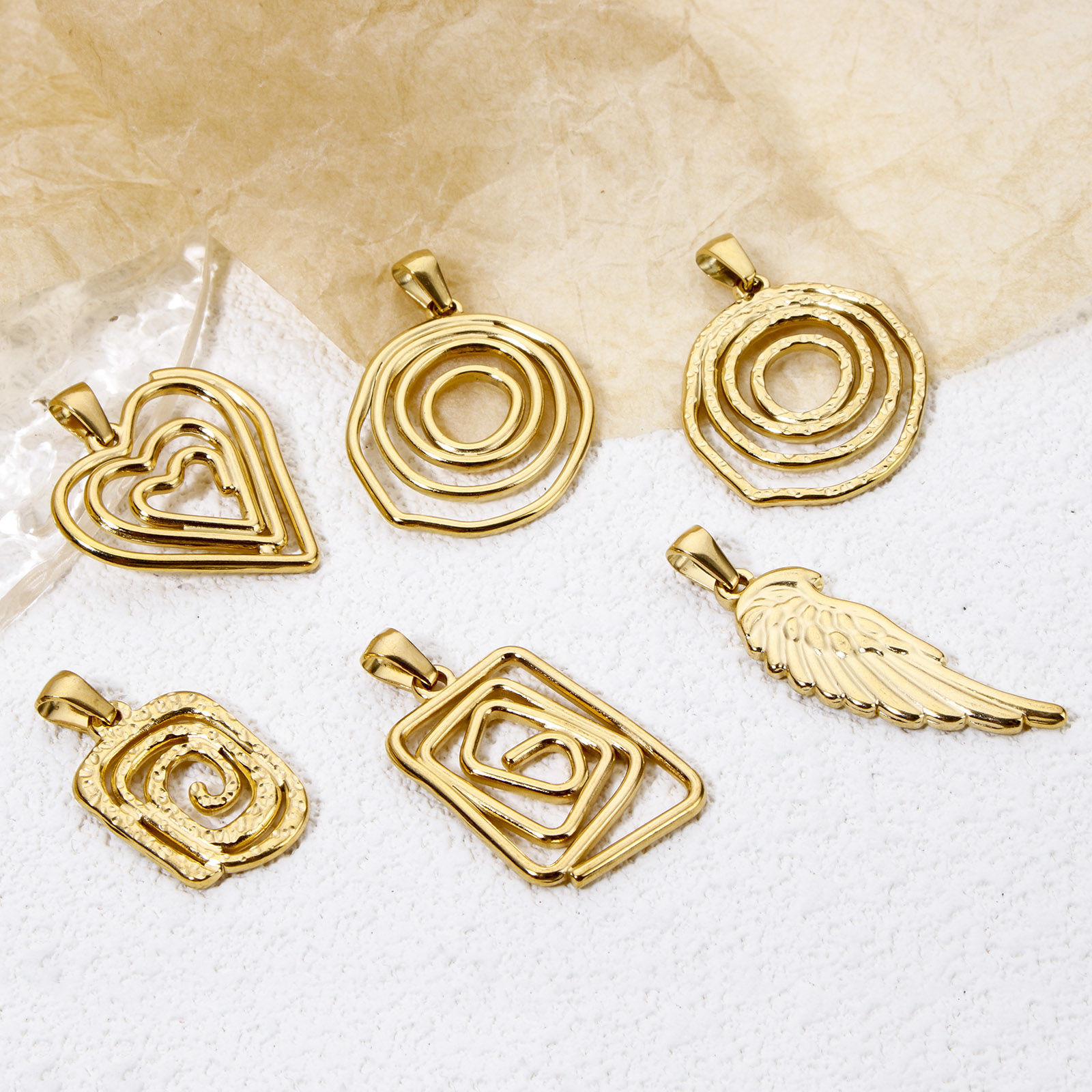 Picture of Eco-friendly Vacuum Plating 304 Stainless Steel Pendants Gold Plated Irregular Spiral