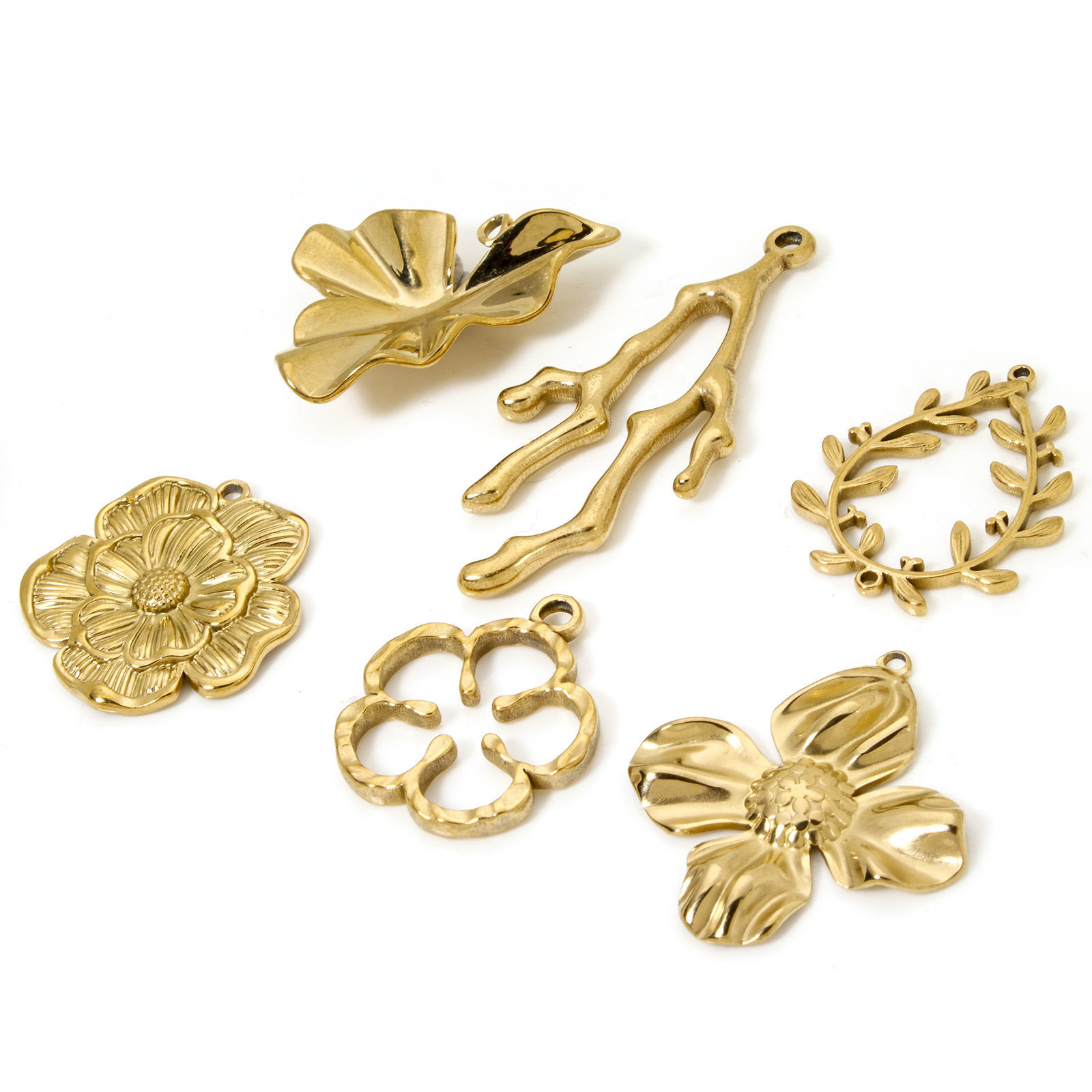 Picture of Eco-friendly Vacuum Plating 304 Stainless Steel Flora Collection Charms 18K Real Gold Plated Flower Leaf