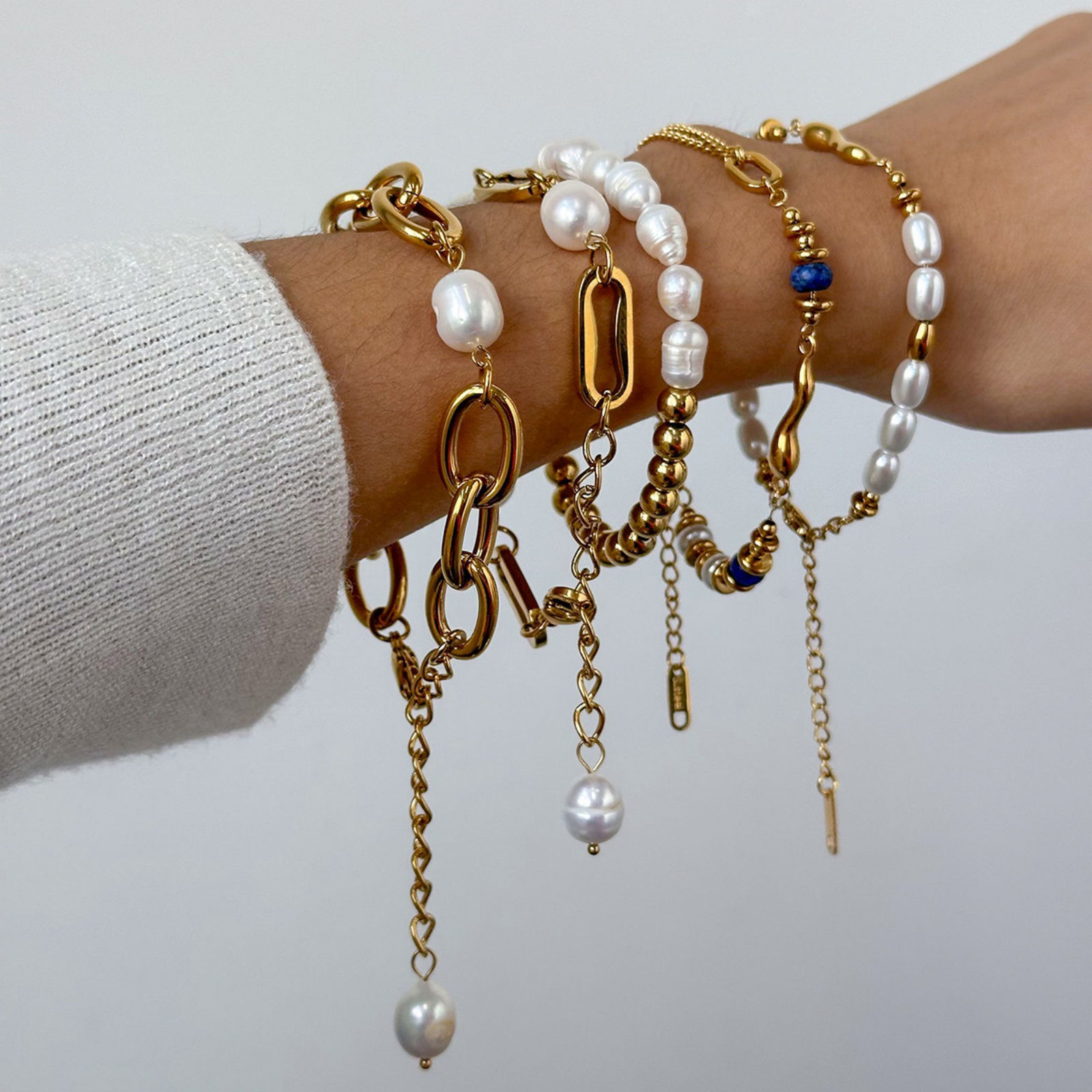 Picture of Eco-friendly PVD Vacuum Plating Ins Style 18K Real Gold Plated Stainless Steel Imitation Pearl Bracelets For Women