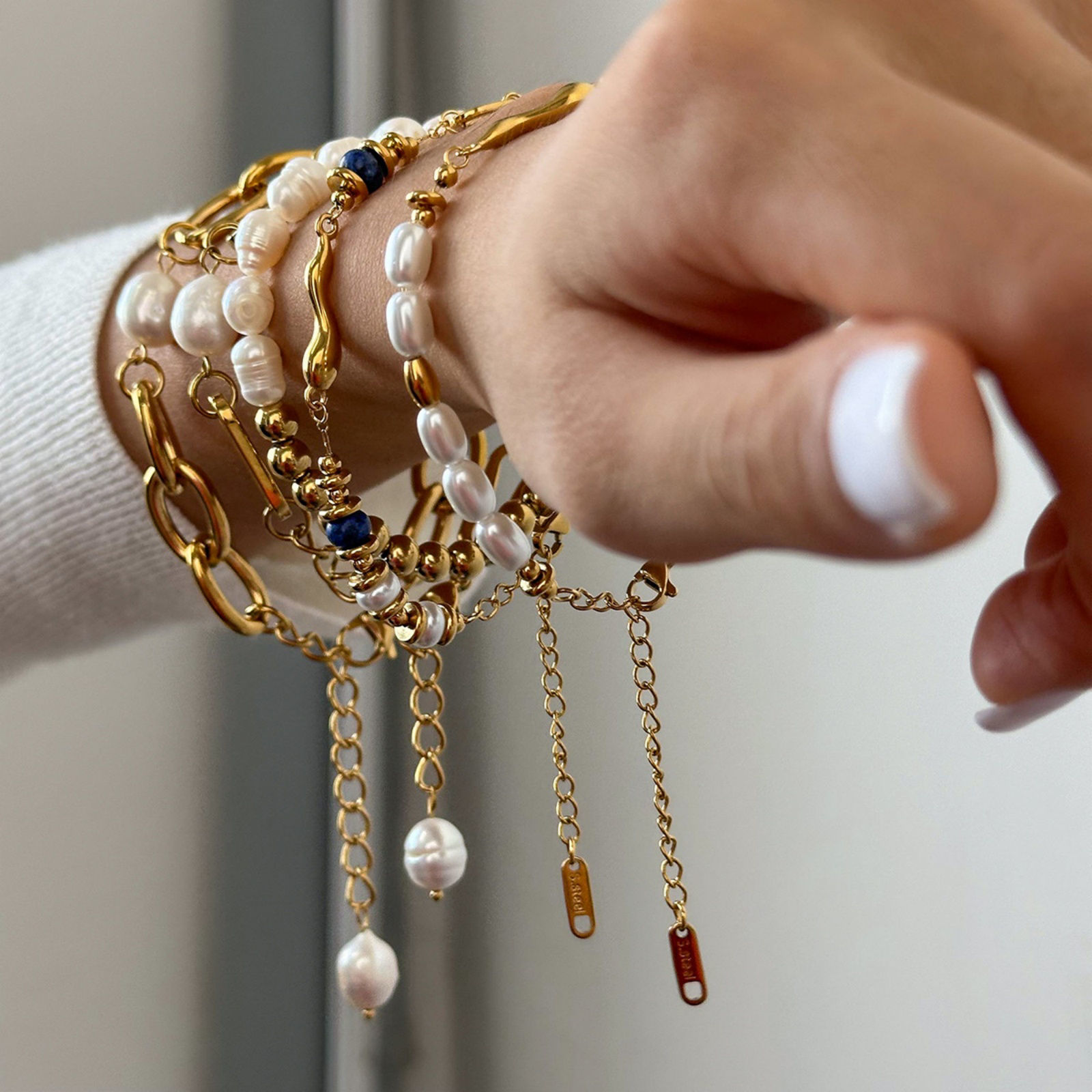 Picture of Eco-friendly PVD Vacuum Plating Ins Style 18K Real Gold Plated Stainless Steel Imitation Pearl Bracelets For Women