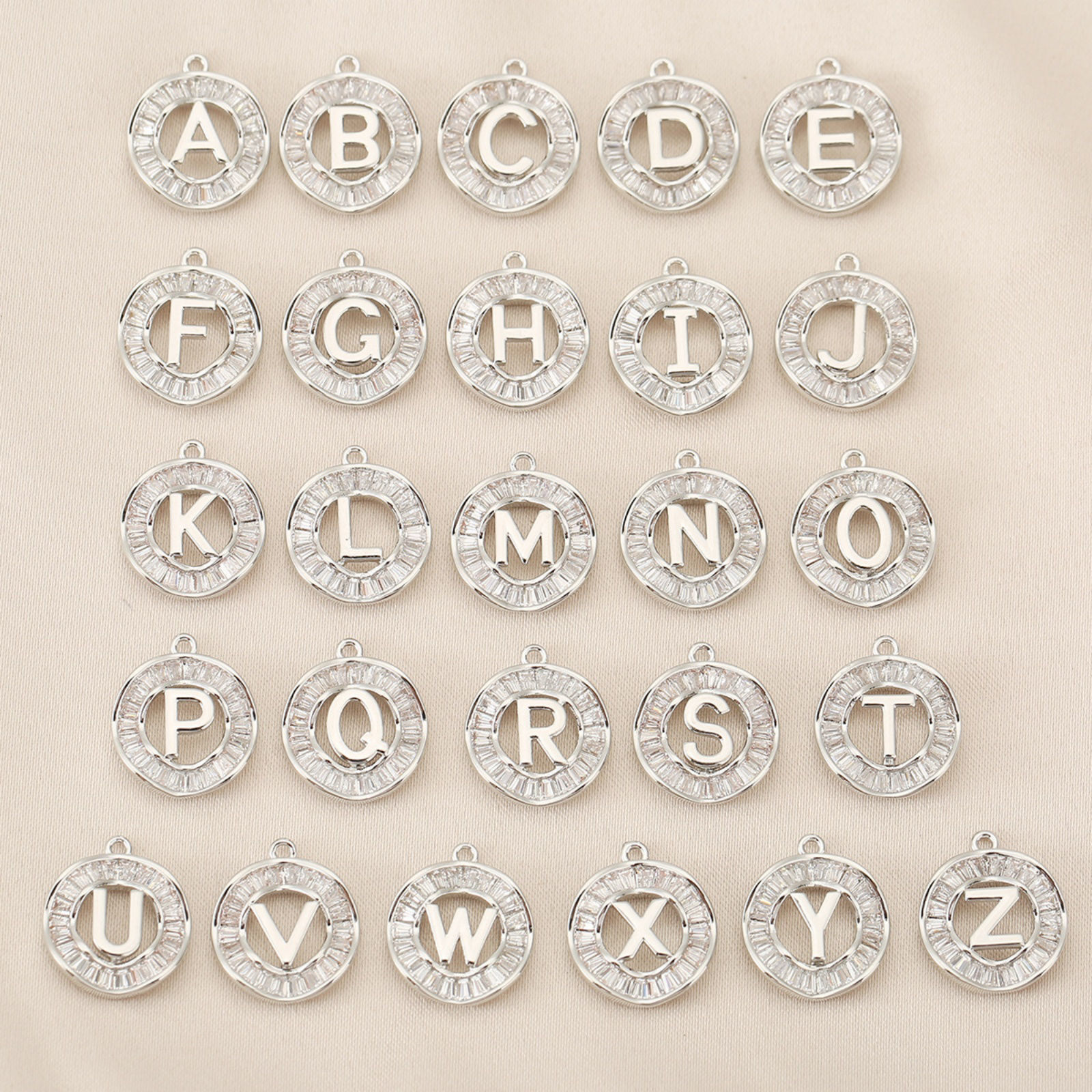 Imagen de 2 Unidades Latón Micro Pave Colgantes Ronda Multicolor Mayúscula Letra Hueco Claro Circón Artificial 13mm
