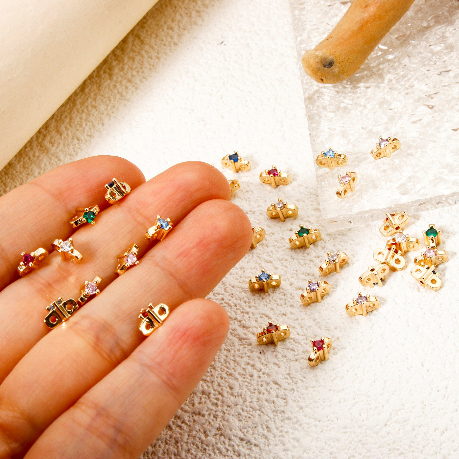 Immagine di 5 Pz Ecologico Ottone Perline Distanziatrici per Gioielli Fai-da-te che Fanno Risultati 14K Vero Oro Placcato Stella 7mm x 3.5mm, Buco: Circa 0.8mm