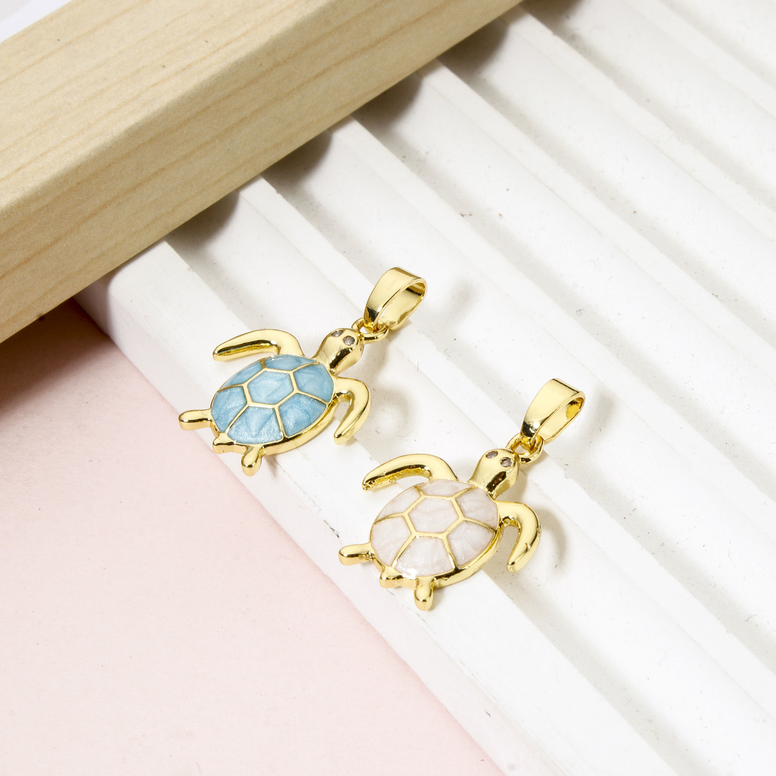 Picture of Eco-friendly Brass Ocean Jewelry Charm Pendant 18K Real Gold Plated Sea Turtle Animal Enamel 22mm x 15mm