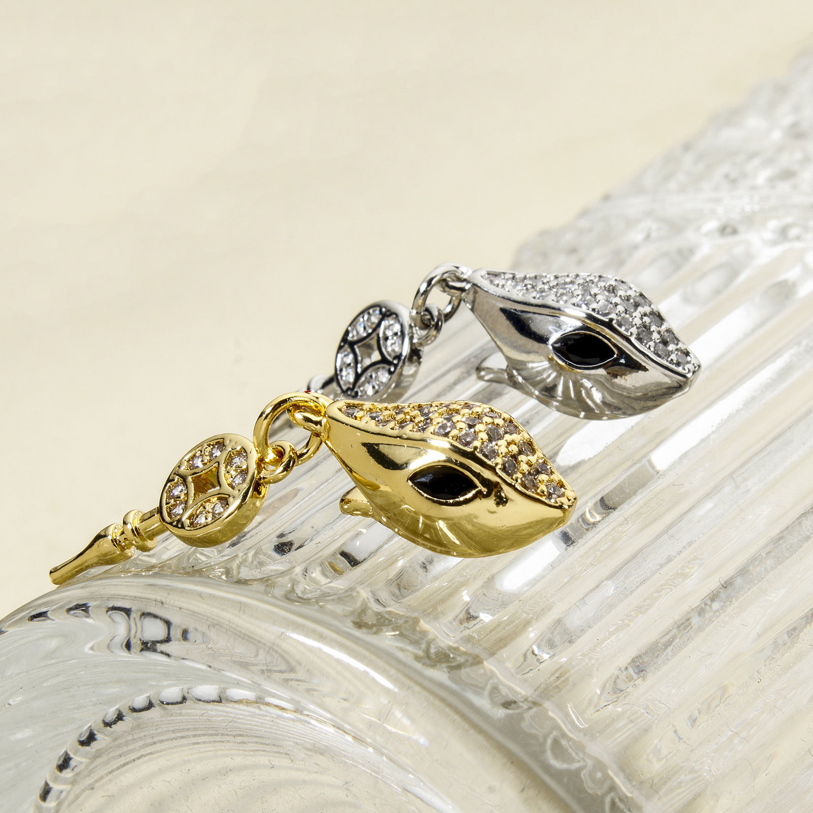 Picture of Eco-friendly Brass Push In Snap Lock Clasps Snake Animal Real Gold Plated Clear Cubic Zirconia