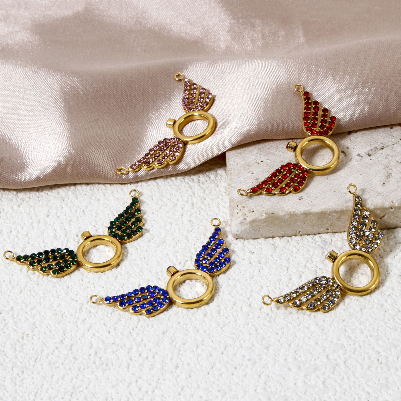Immagine di 1 Pz Placcatura Sottovuoto Ecologica 304 Acciaio Inossidabile Pendenti Charms Connettori Ali Placcato Oro 18K Micro Spianare Multicolore Strass 3.6cm x 1.8cm