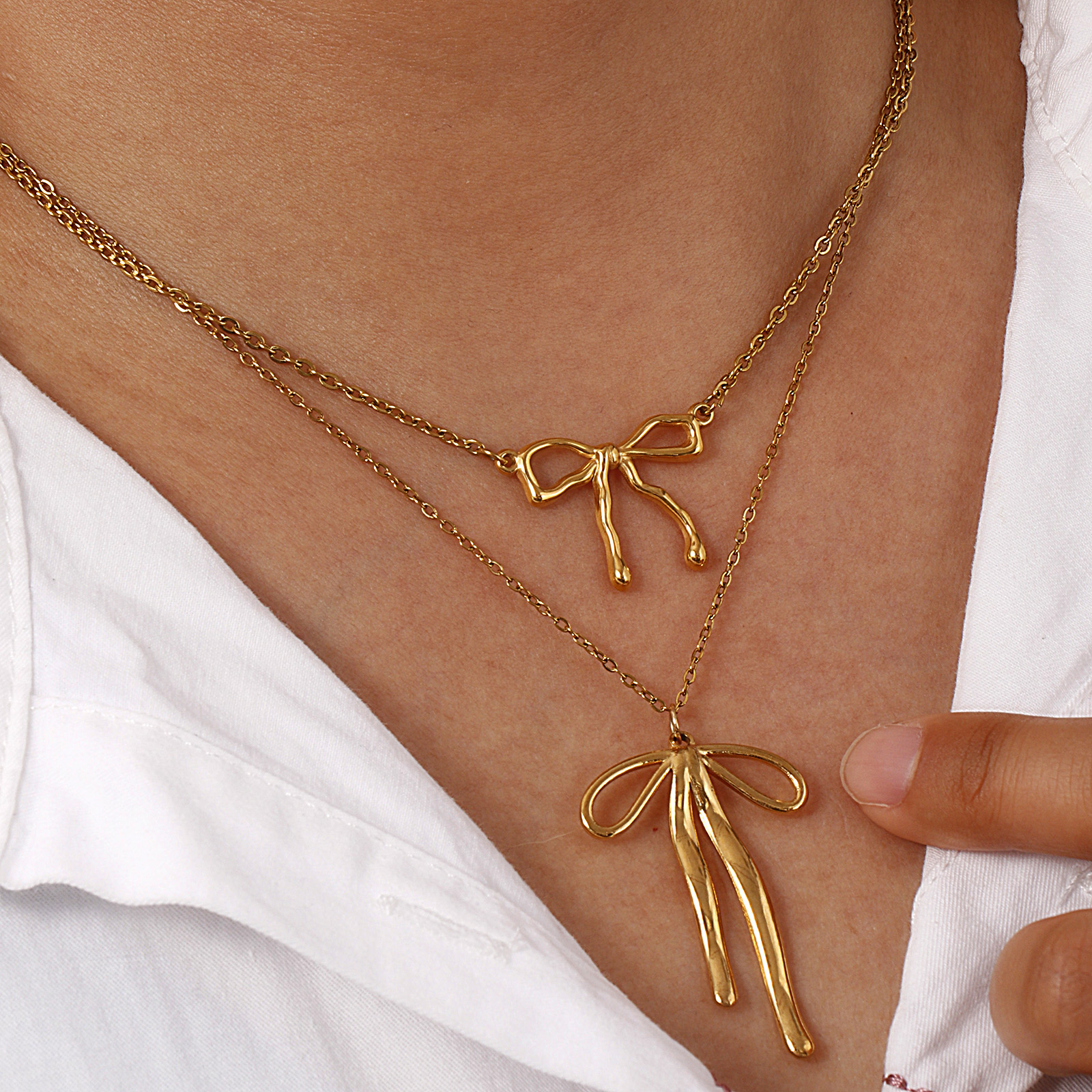 Picture of Eco-friendly Vacuum Plating Dainty Trendy 304 Stainless Steel Link Cable Chain Bowknot Pendant Charm Necklace For Women Gift